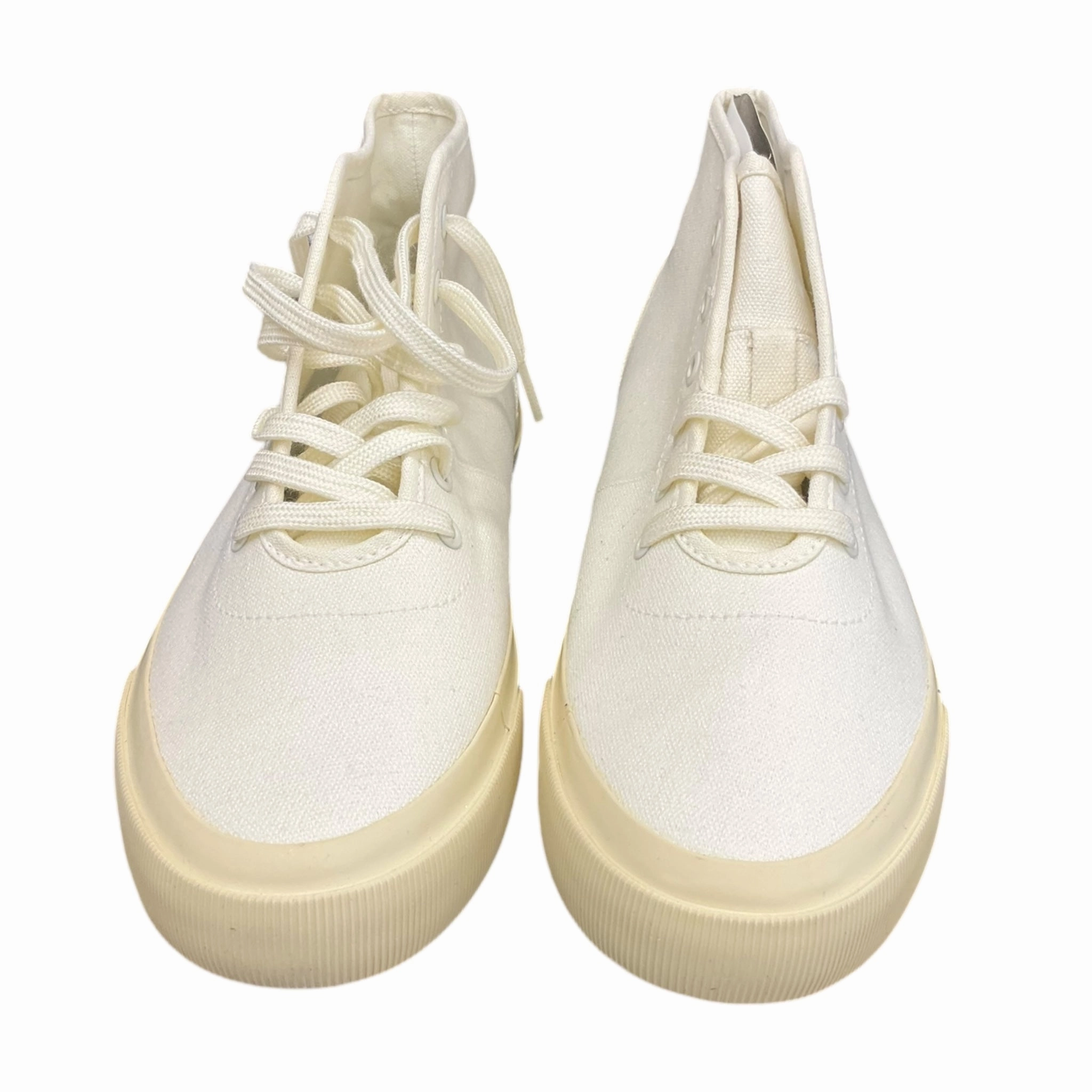 Activity Wear Shoes Sneakers By Everlane In Cream, Size: 8