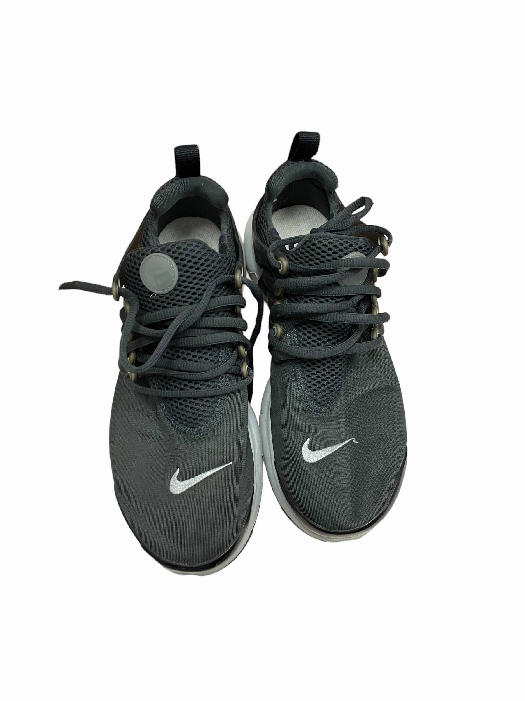 Eva Midsole Black & Grey Shoes Sneakers Nike, Size 6Y