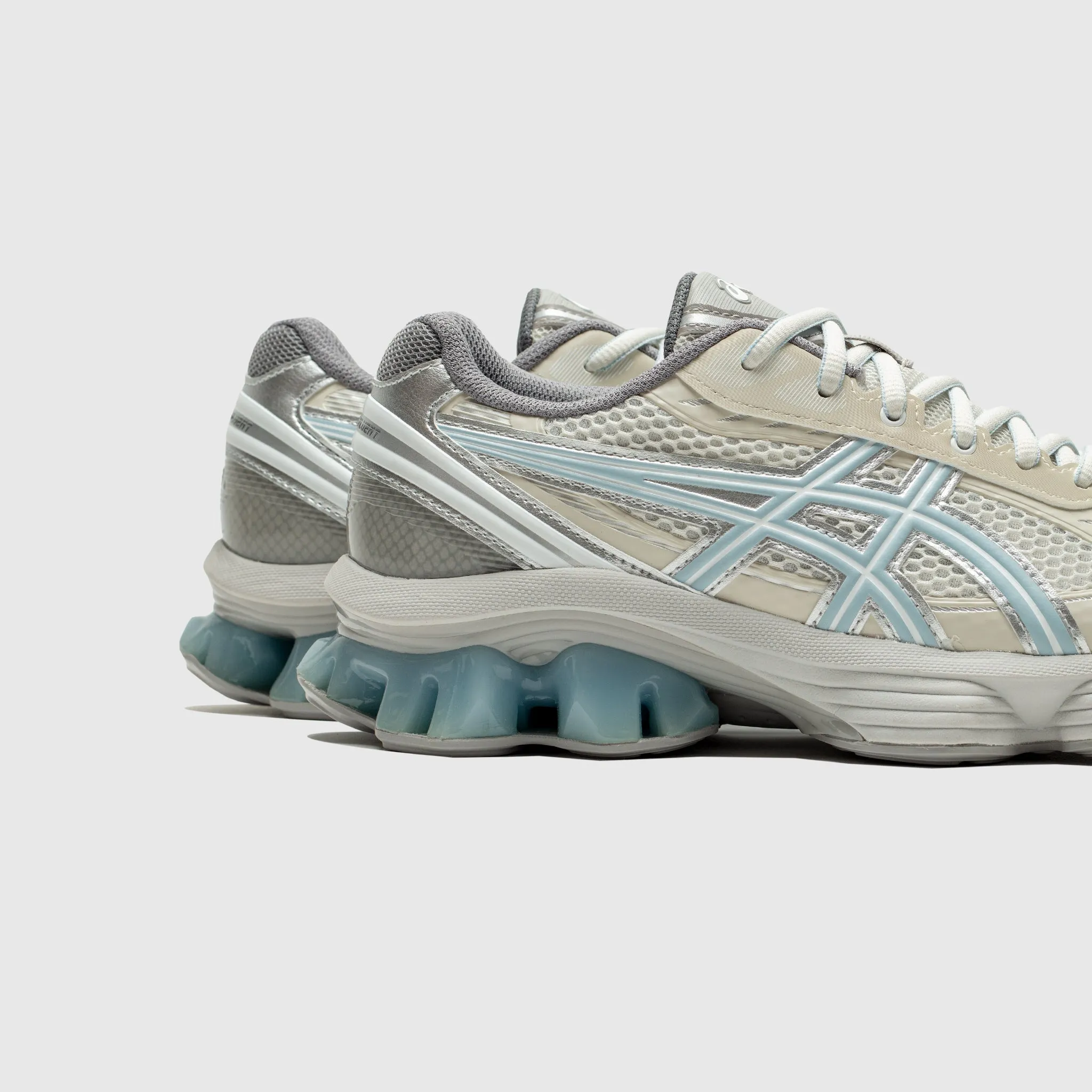 EMMI X GEL-KINETIC FLUENT trendy shoe style