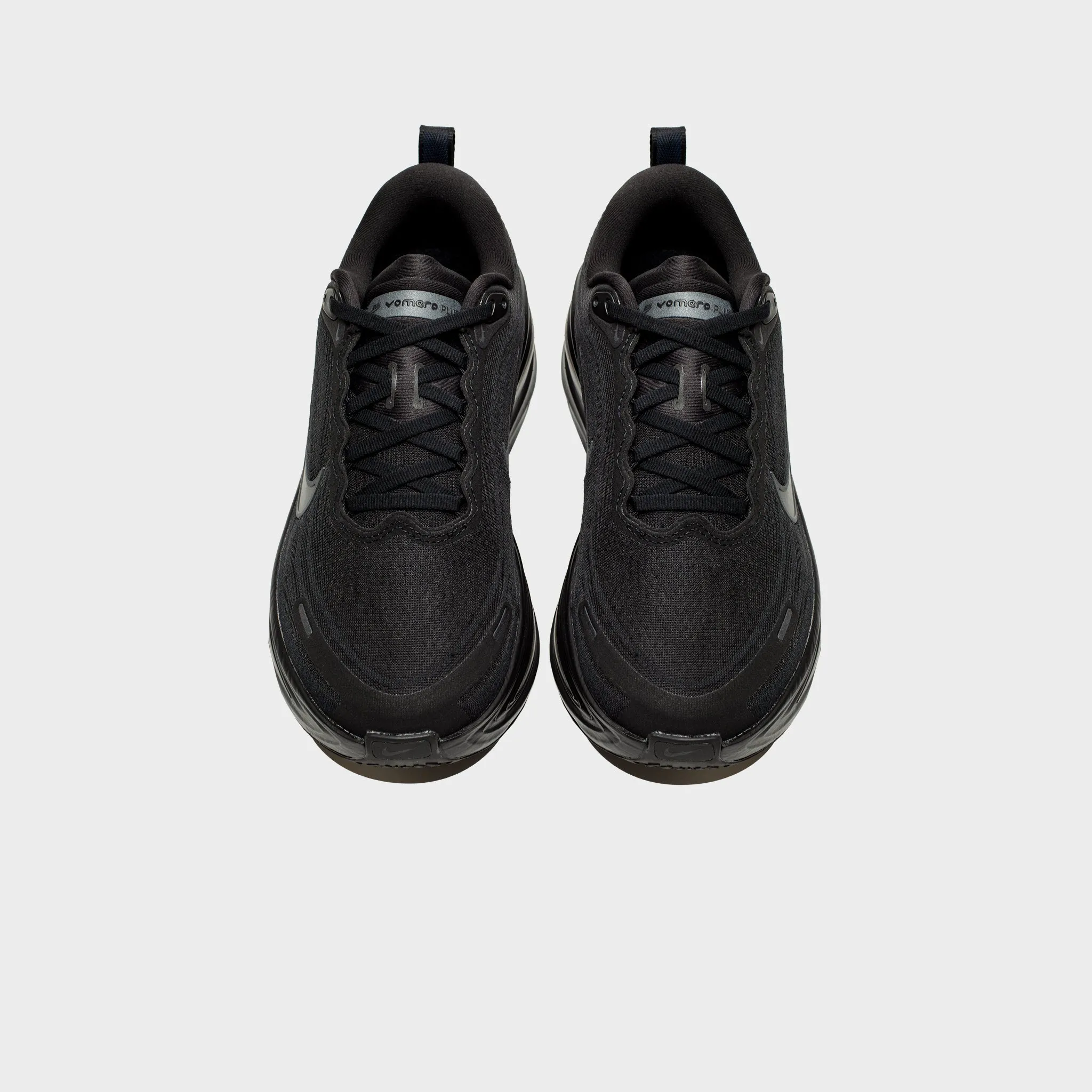 morning run Low Profile VOMERO PLUS "BLACK"