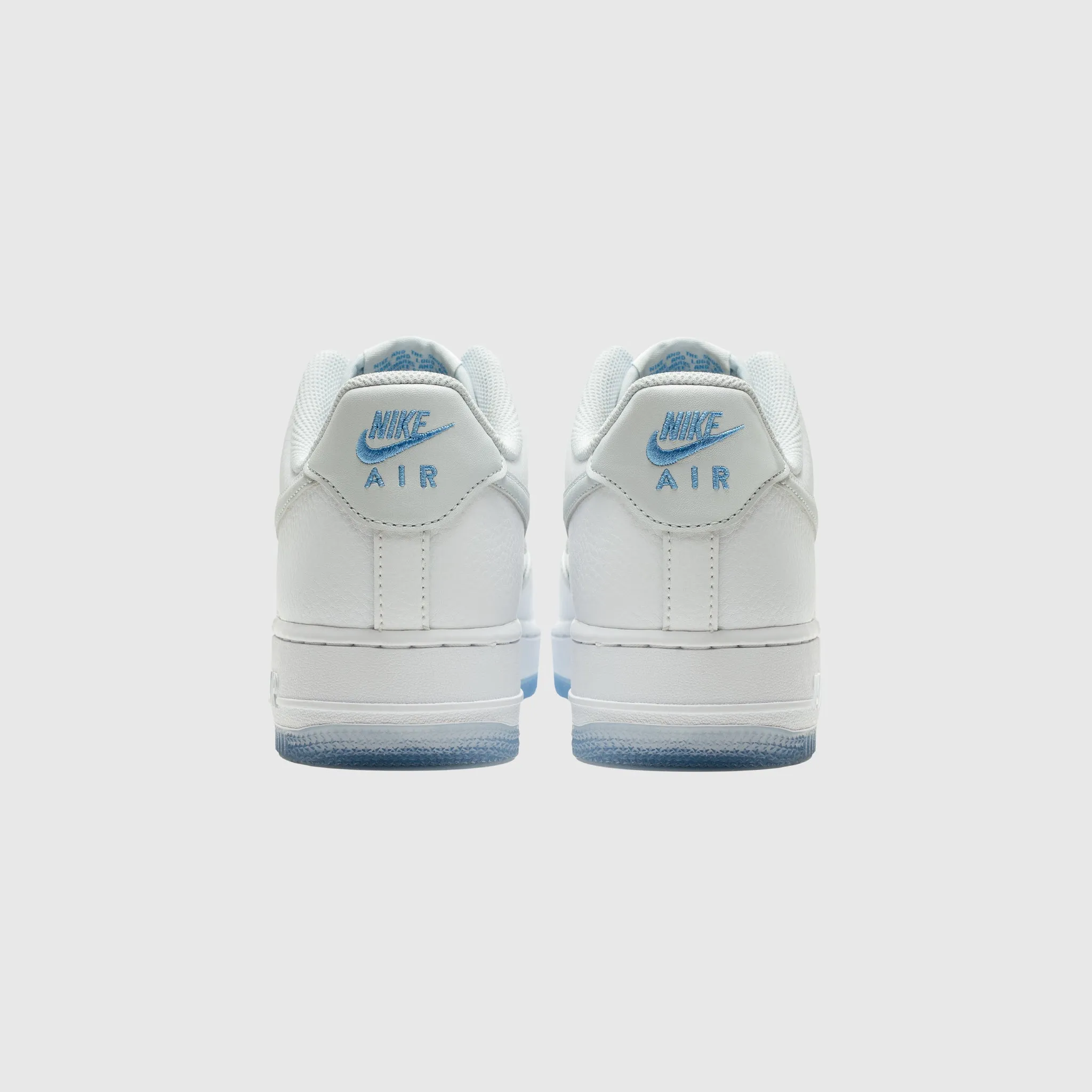 AIR FORCE 1 RETRO "INVISIBLE WOMAN 2.0" running with a gum rubber outsole Sports - specific