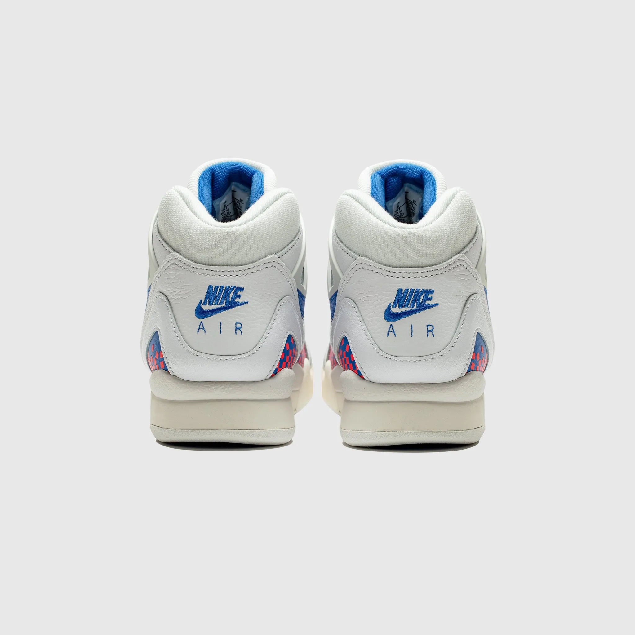 AIR TECH CHALLENGE 2 "PIXEL COURT" HighTop competition - shoes