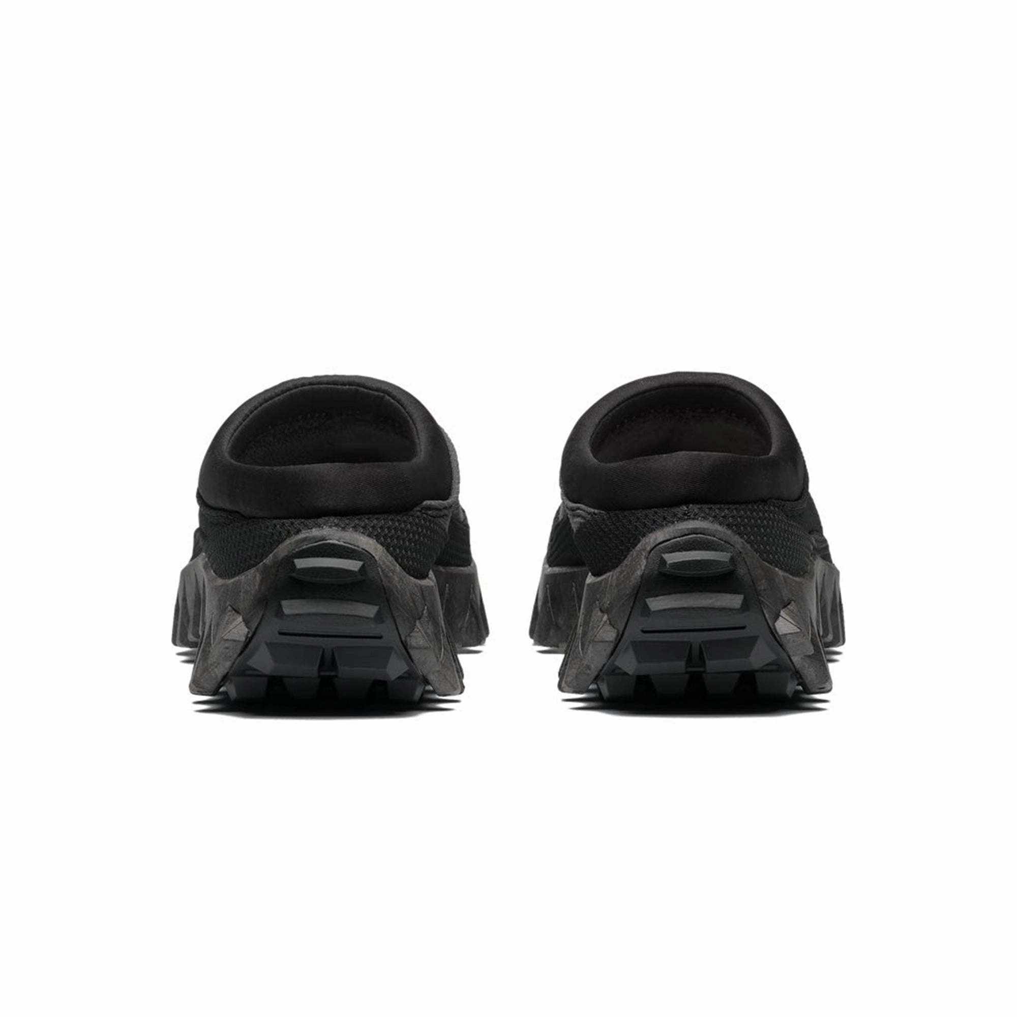 grip - enhancing shoes Salomon Mens Snowclog Shoes