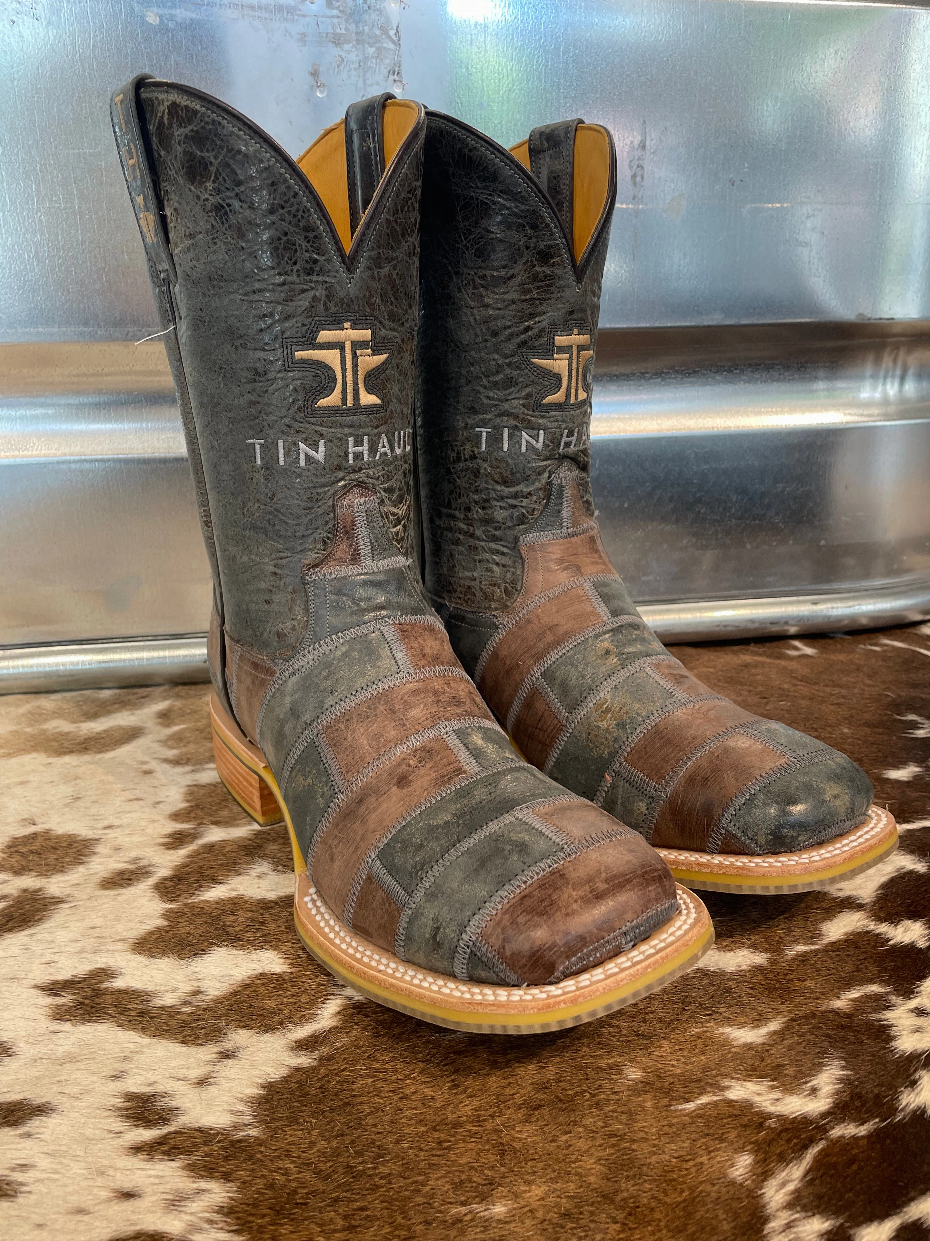 Protective Layer Tin Haul Bricks & Stones