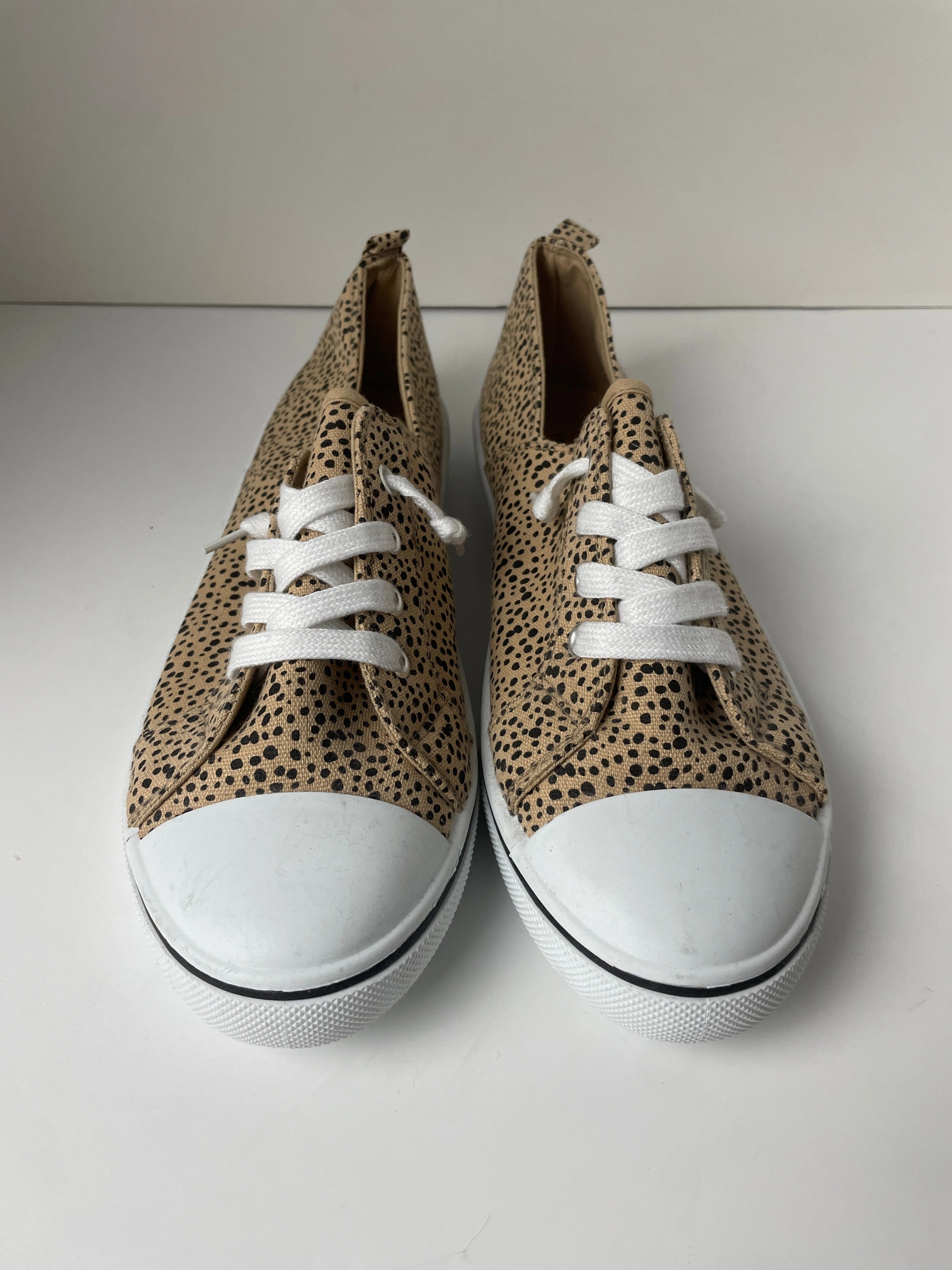 Active Use Animal Print Shoes Sneakers Maurices, Size 11