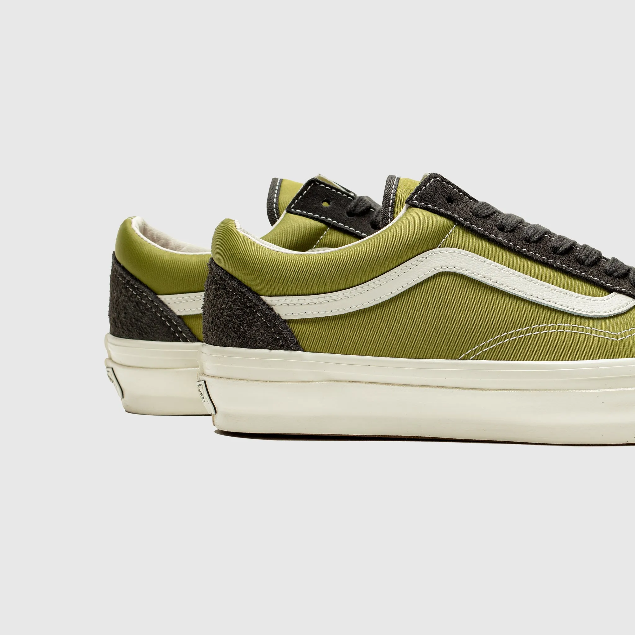 OLD SKOOL LX upcycled - material - feature shoes canvas shoes