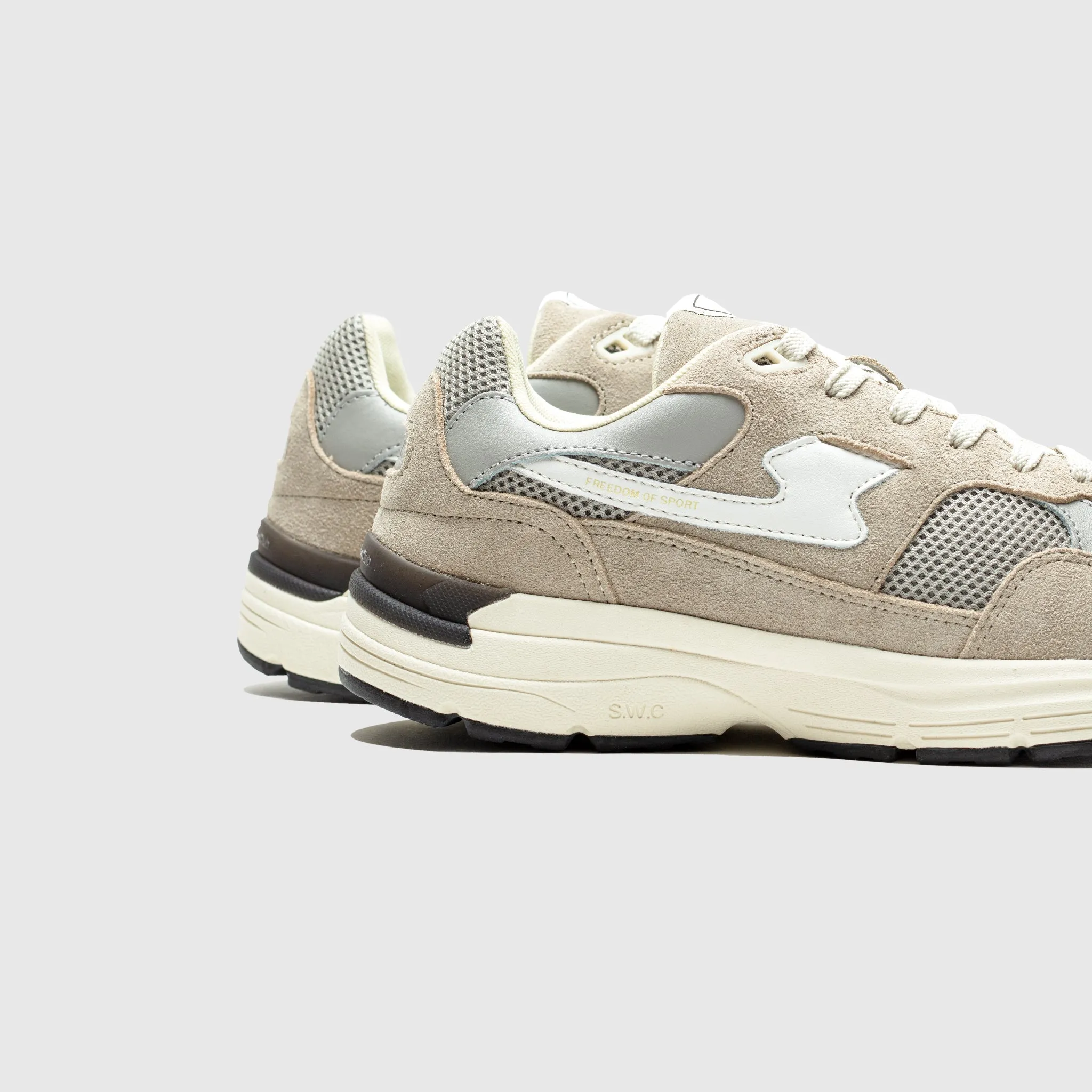 Comfort - innovation AMIEL S-STRIKE