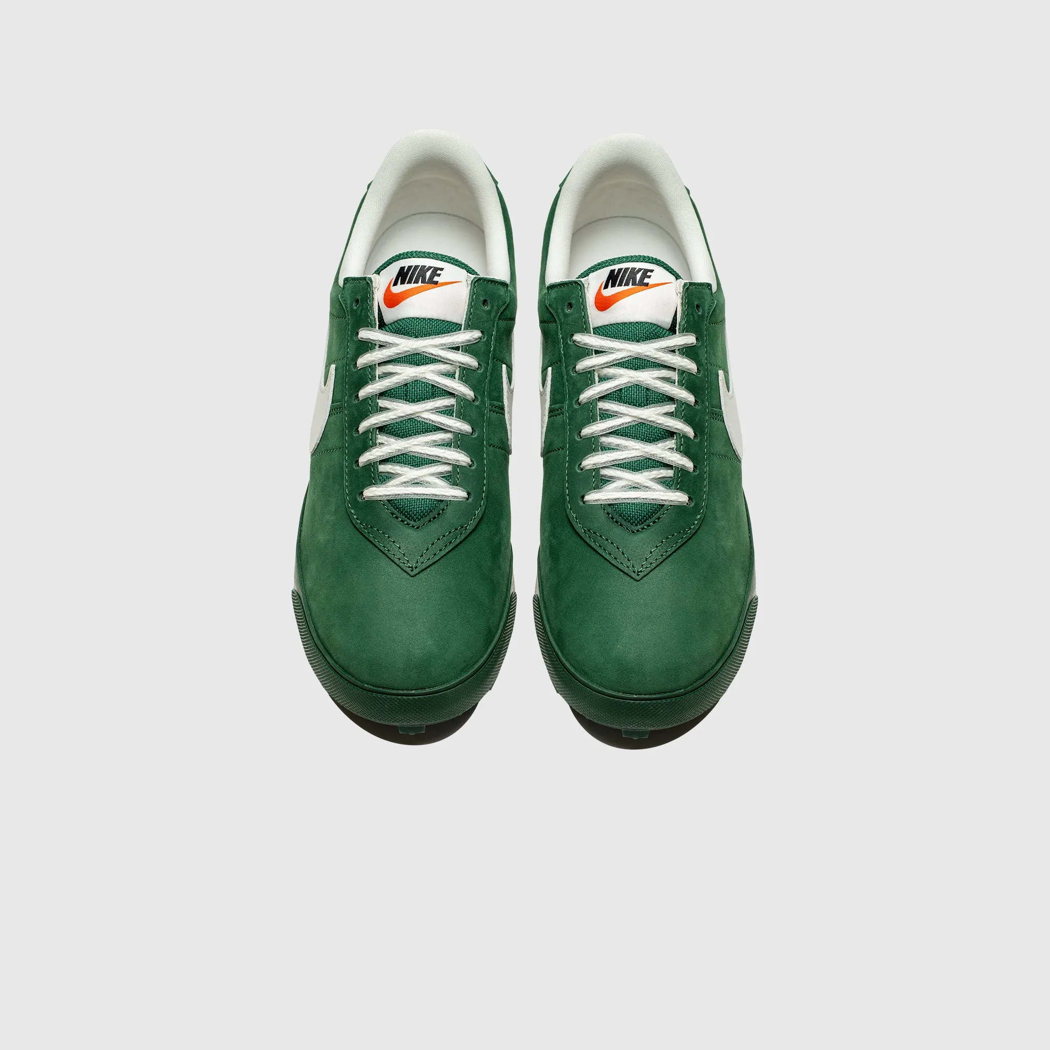 yellow shoes running with headphones ASTROGRABBER "FIR SAIL"