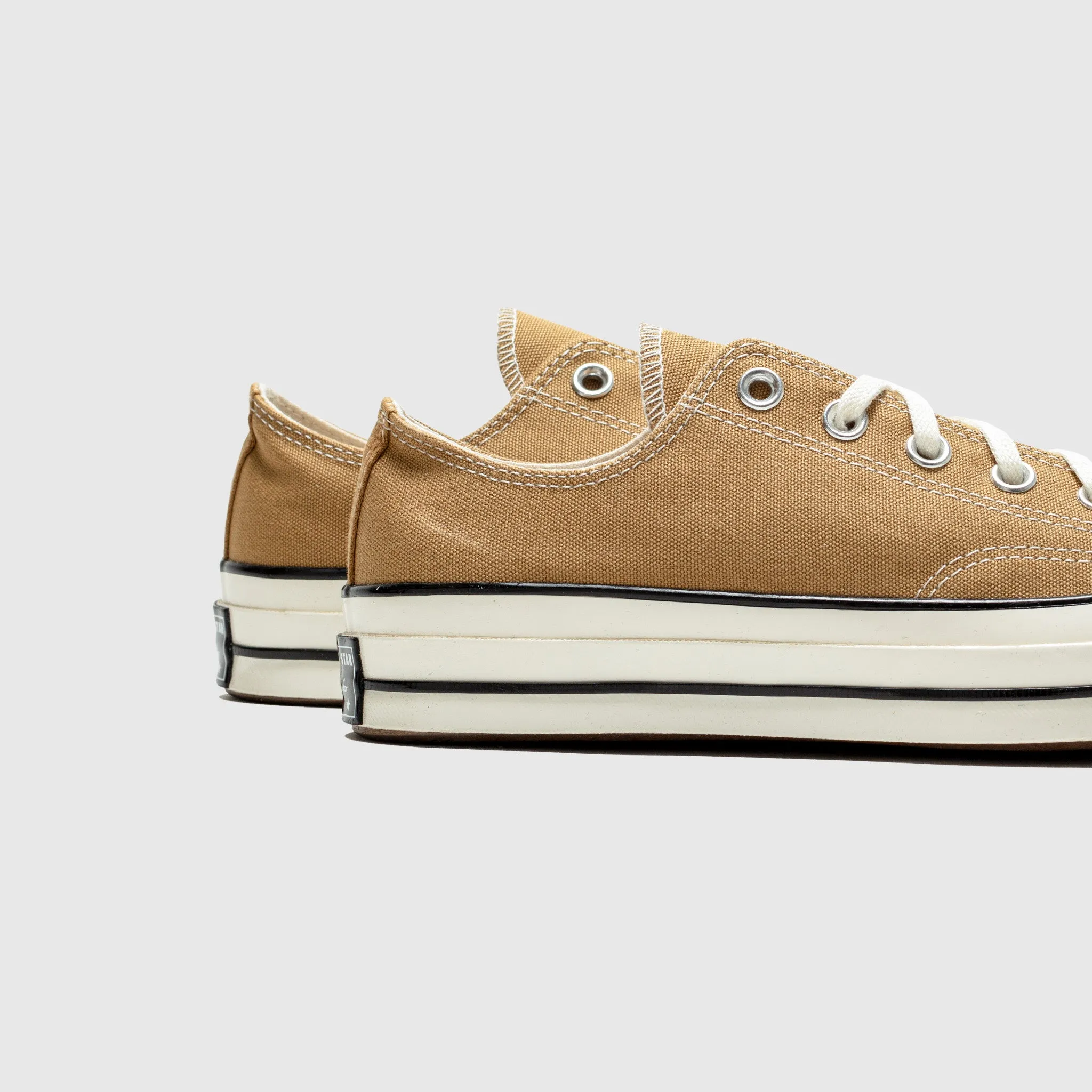 CHUCK 70 OX "CAMEL" nubuck shoes