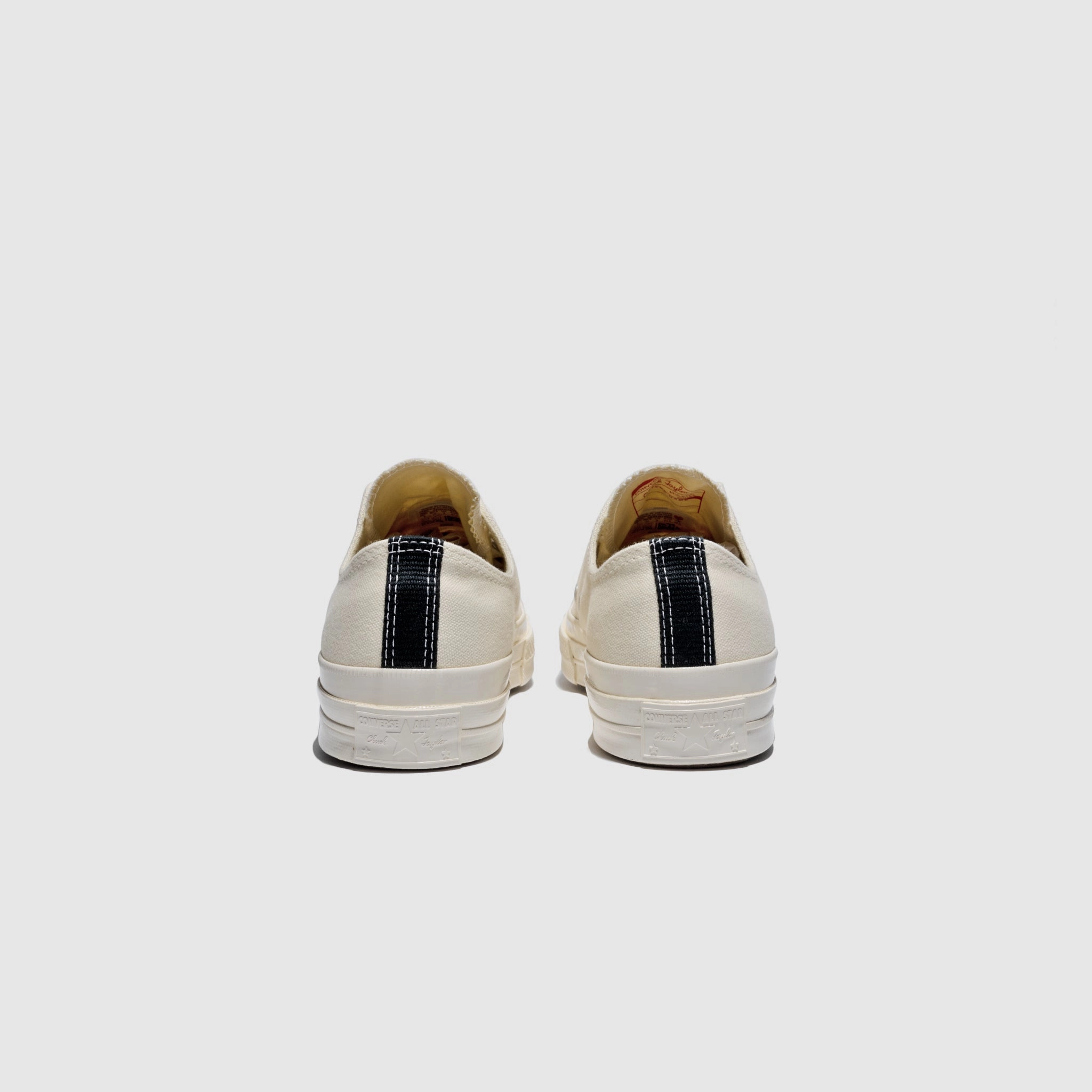 running in the countryside CHUCK TAYLOR ALL-STAR '70 OX