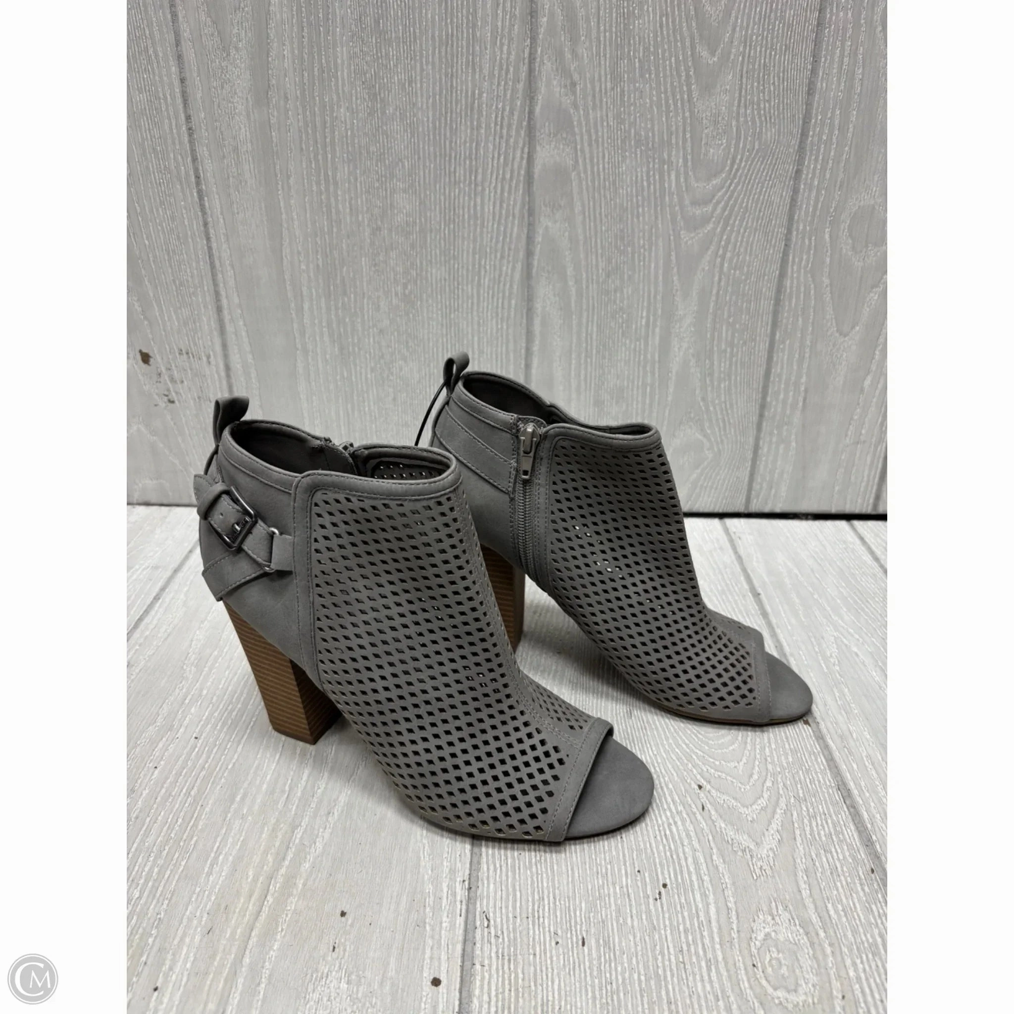 Shoes Heels Block By Guess In Grey, Size: 7.5 Autumn footwear