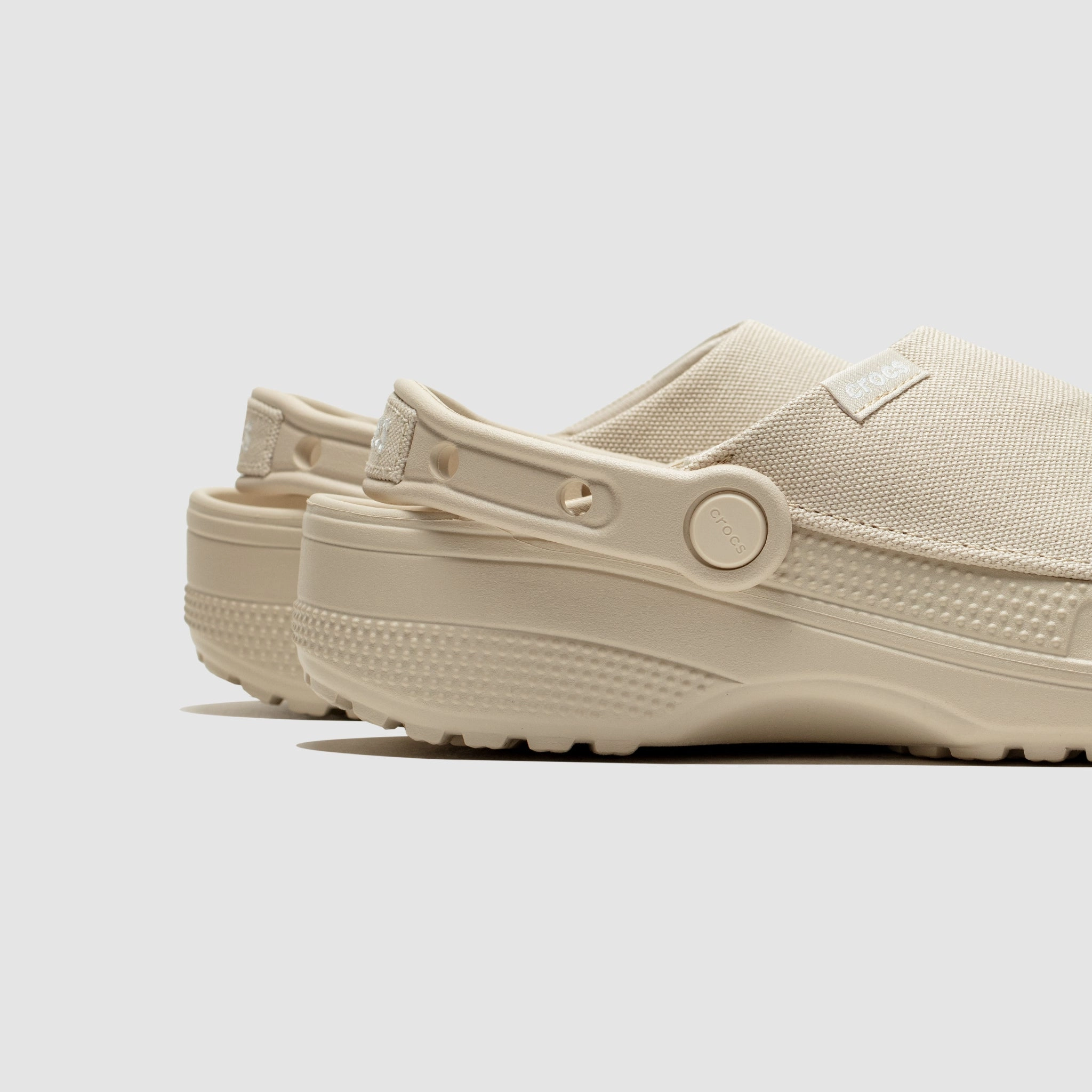 high - visibility CLASSIC CRAFTED CLOG "STUCCO"