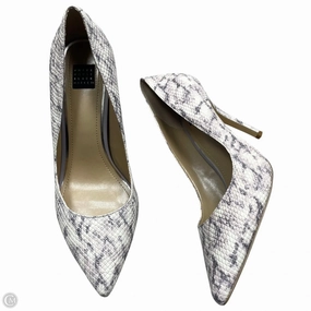 pointed heel sandals Flexible Movement Shoes Heels Stiletto By White House Black Market In Snakeskin Print, Size: 8