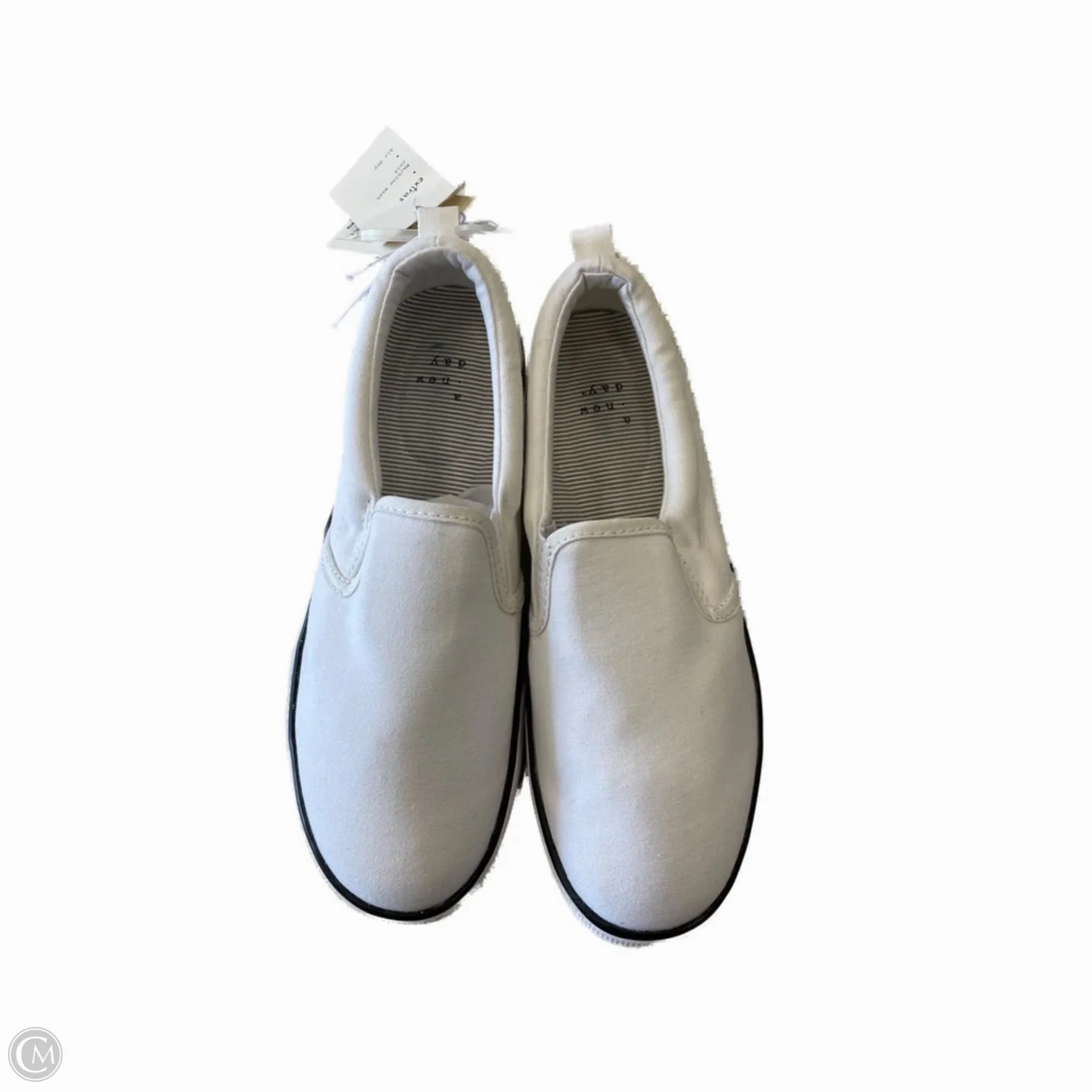 Weekend Wear Shoes Sneakers By A New Day In White, Size: 6
