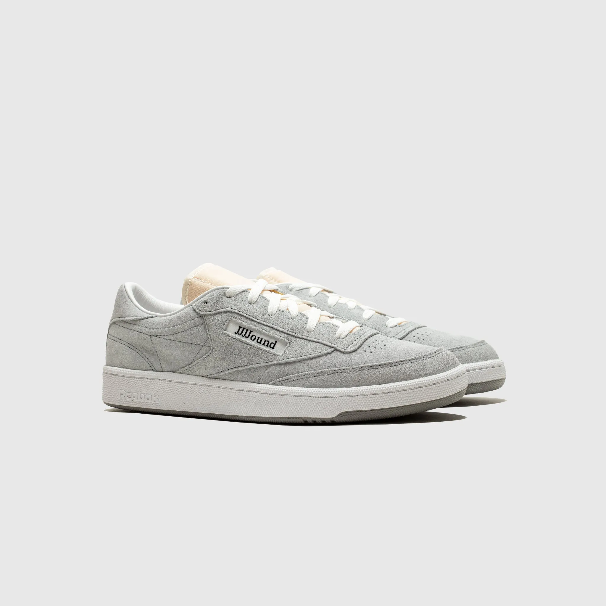 weekend runner shoes CLUB C 85 X JJJJOUND "COLD GREY"