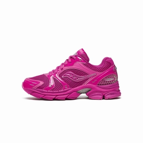 Traction Grip running in sand shoes Saucony Womens Progrid Triumph 4 Shoes