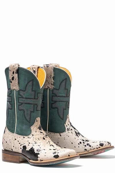 Tin Haul Ladies Shaggy Spot Style 14-021-0007-1453 Comfortable Boots Animal Spot