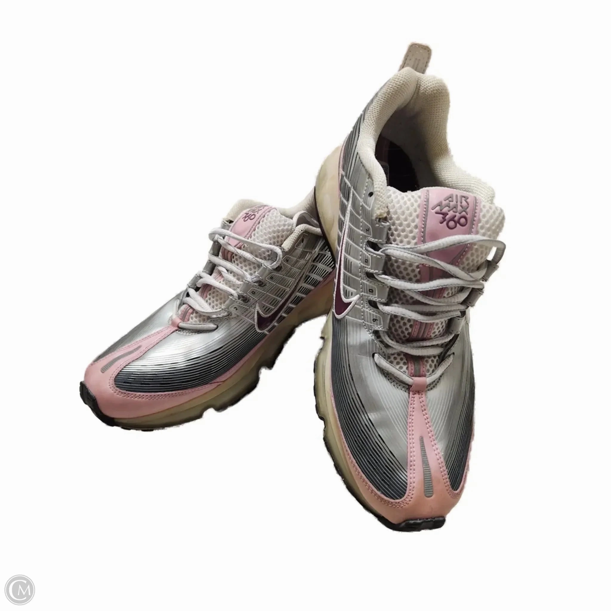 Flexible Tread Pattern Shoes Sneakers By Nike In Silver, Size: 10.5