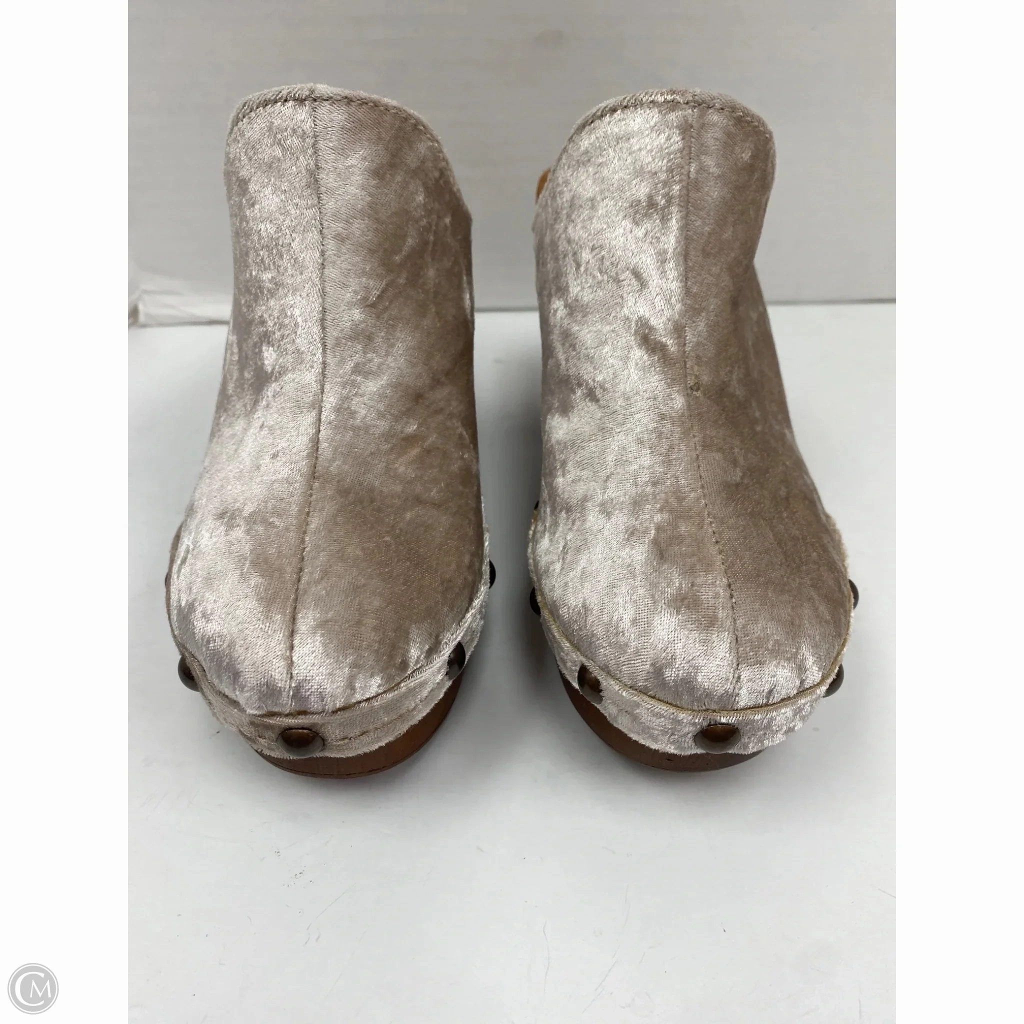 Flexible Movement Open Toe Evening Pumps Shoes Heels Block By Clothes Mentor In Cream, Size: 6.5