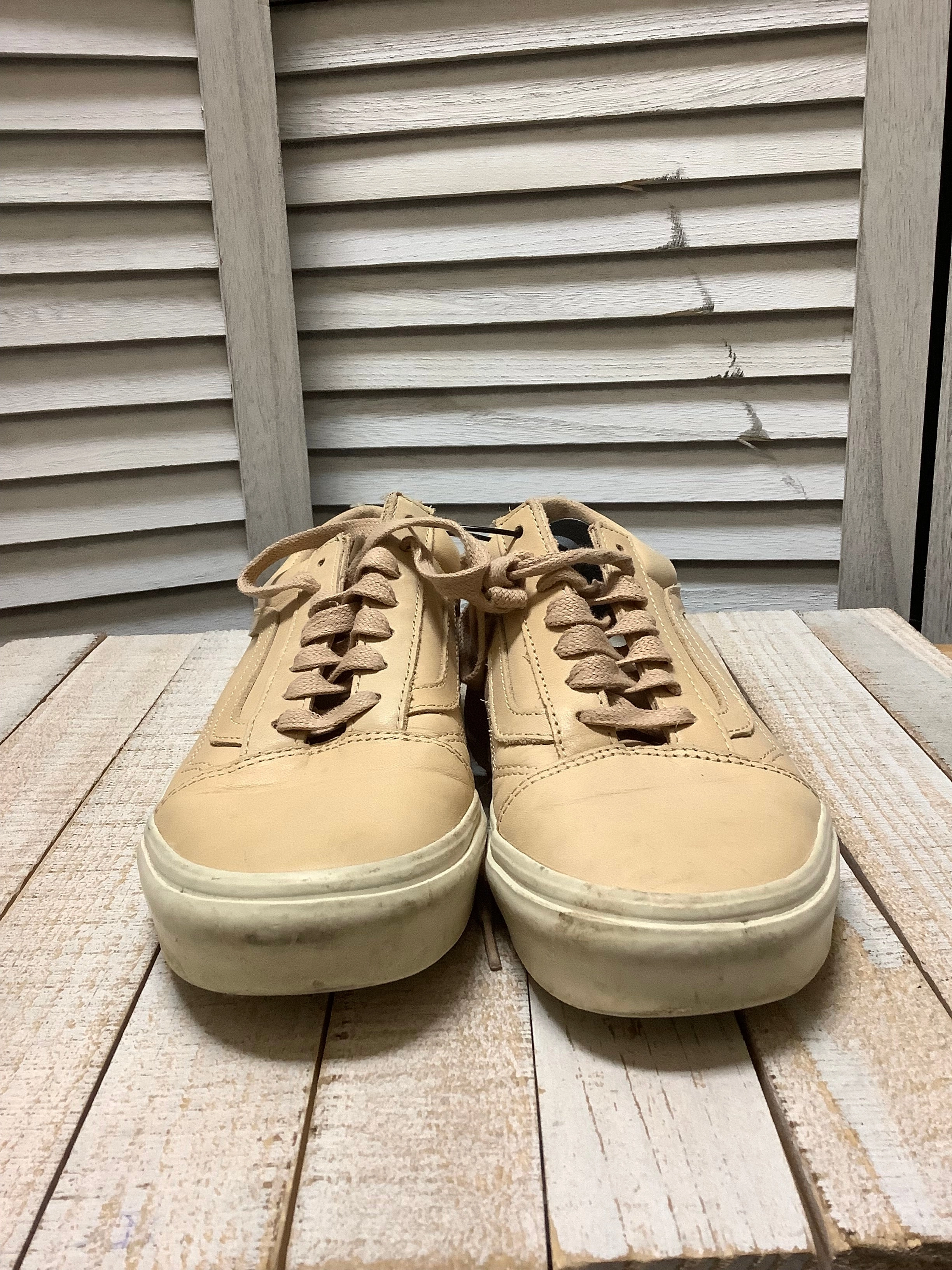 Wide Base Zip Closure Shoes Sneakers By Vans  Size: 5.5