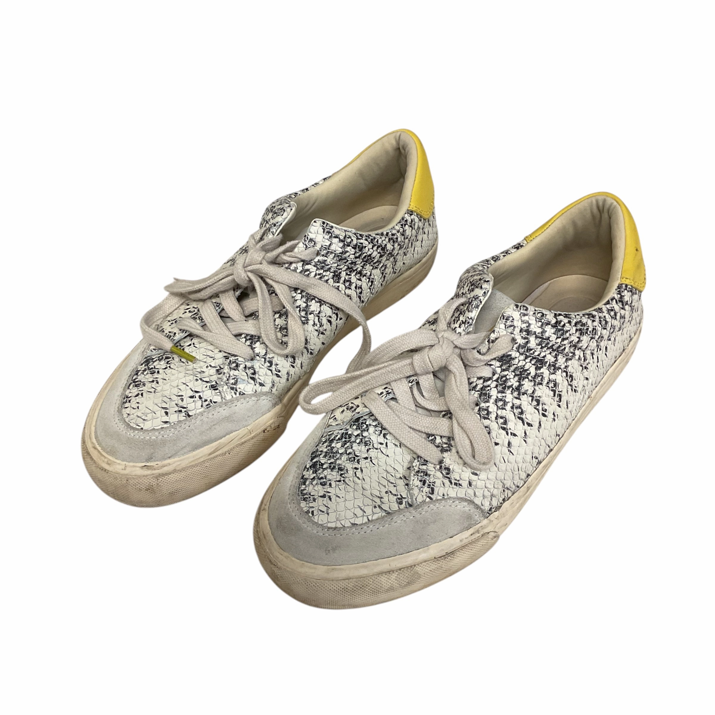 Shoes Sneakers By Louise Et Cie In Snakeskin Print, Size:8.5 Trendy Look SportyDesign