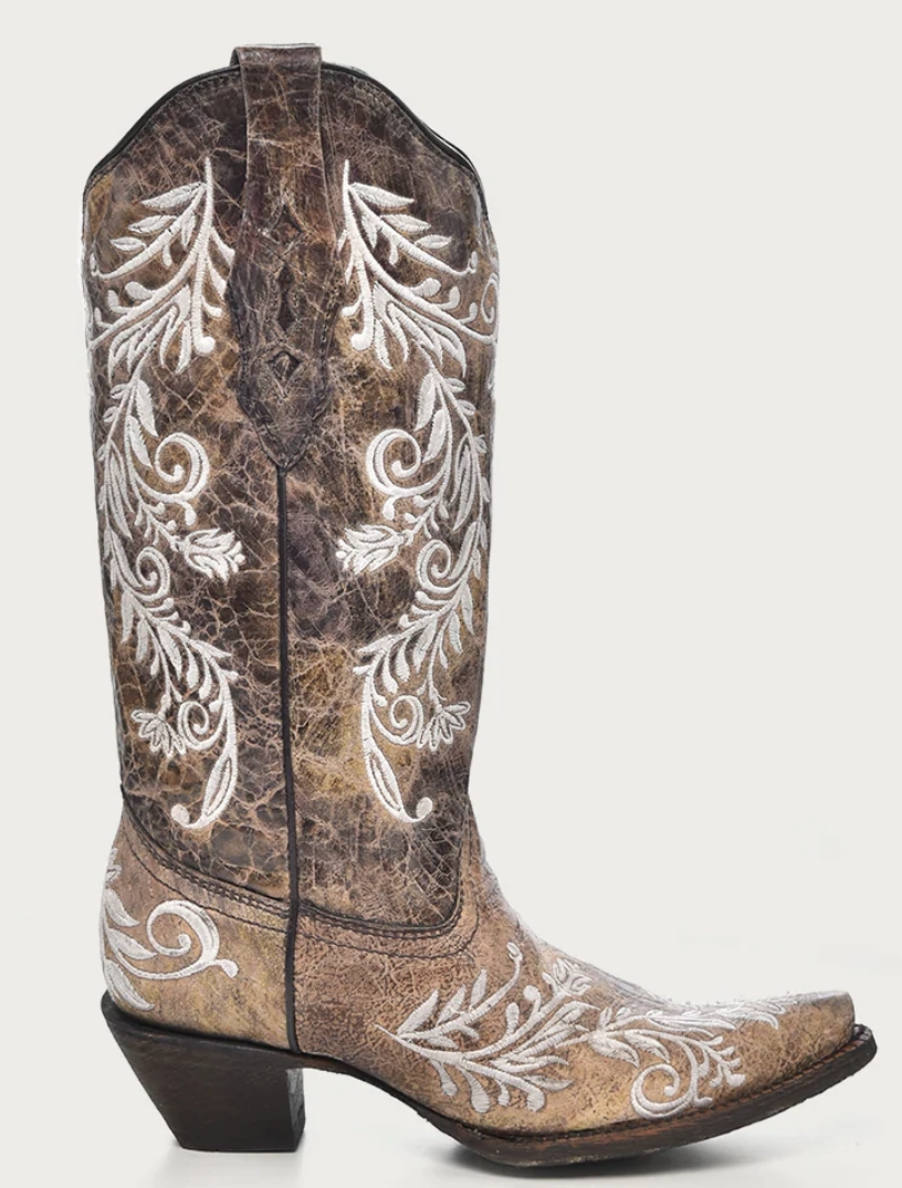 Corral Floral Embroidery Glow in the Dark Style A3753 Flexible Frame Daily Walks Breathable Snowy Path