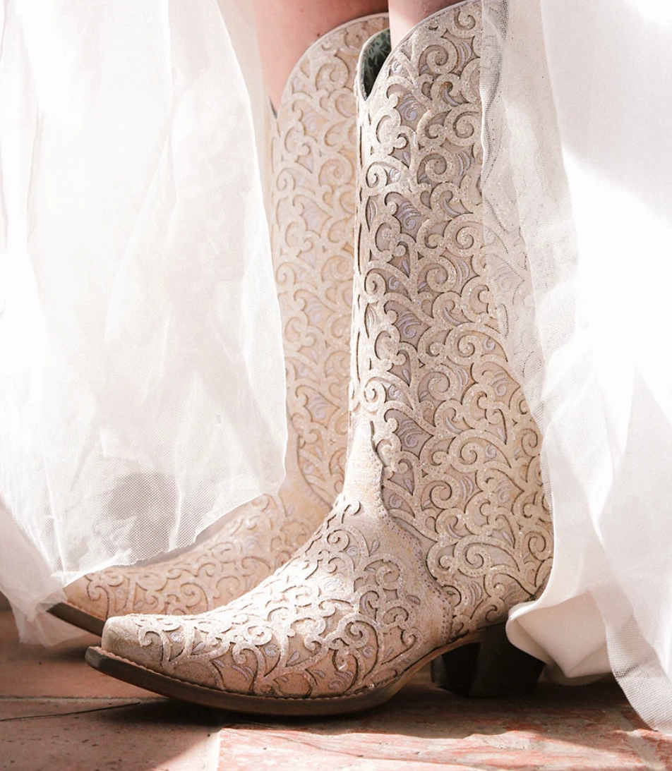 Reinforced Form Weekend Wanderer Stylish Option Corral Ladies White Glitter Inlay Boots Style C4050