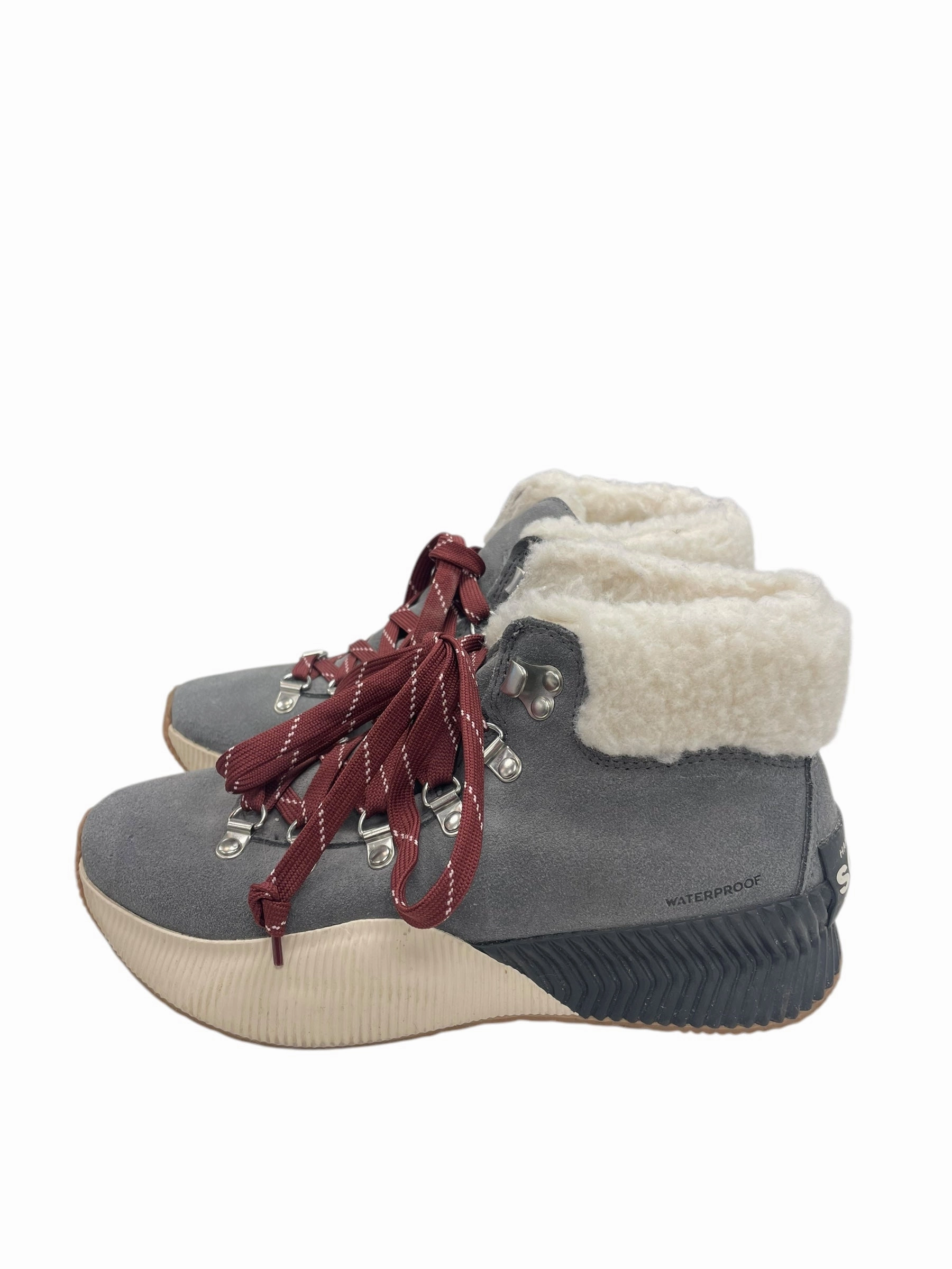 Performance Tech Motion Freedom Shoes Sneakers By Sorel In Grey, Size: 6.5