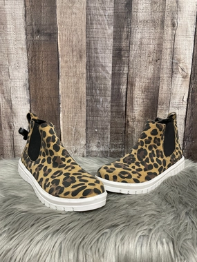 Shoes Sneakers By Blondo In Animal Print, Size: 9.5 Street Ready