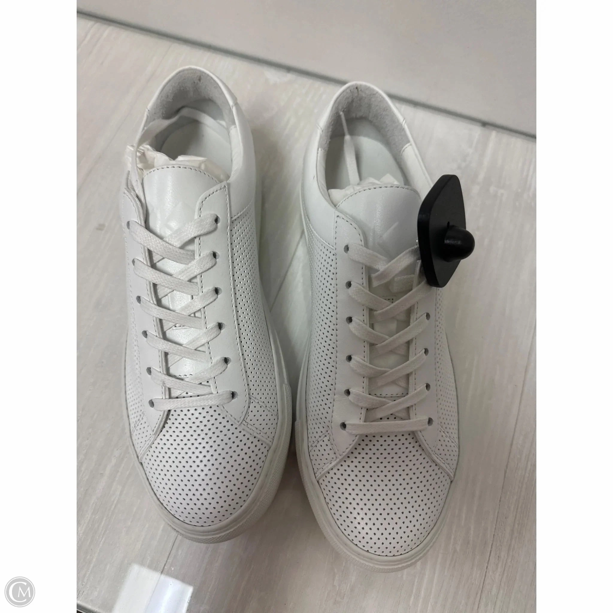 Shoes Sneakers By Cma In White, Size: 7.5 Quick Form
