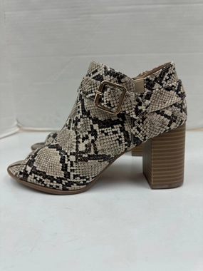 Comfortable to walk Shoes Heels Block By Clothes Mentor In Snakeskin Print, Size: 8