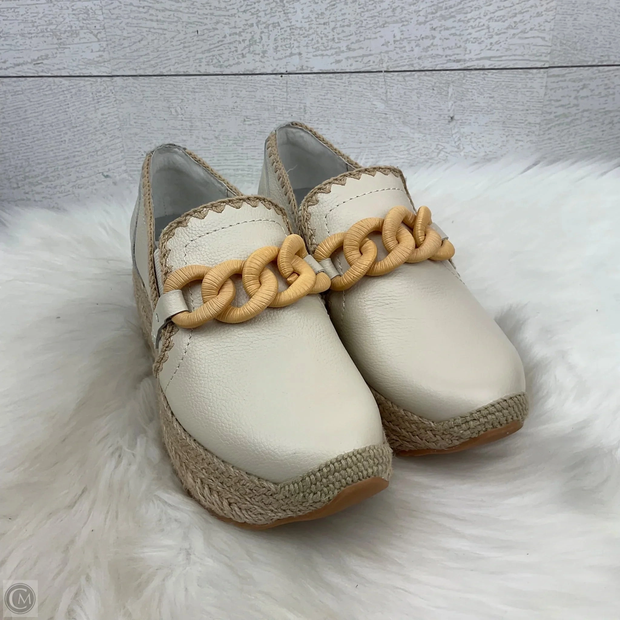 Shoes Sneakers By Dolce Vita In Cream, Size: 6.5 TPU Heel Counter