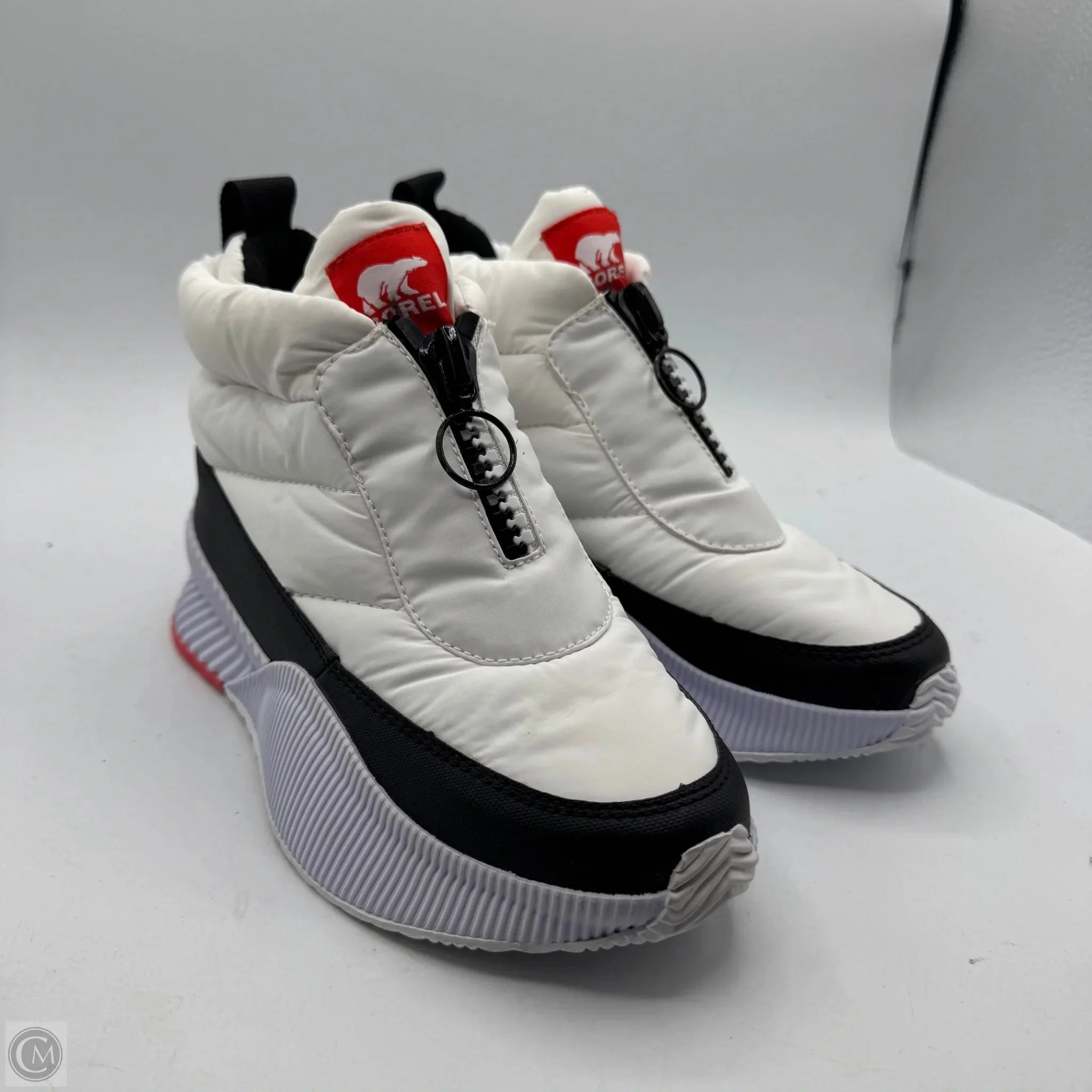 Dual Density Insole Shoes Sneakers By Sorel In White, Size: 6.5