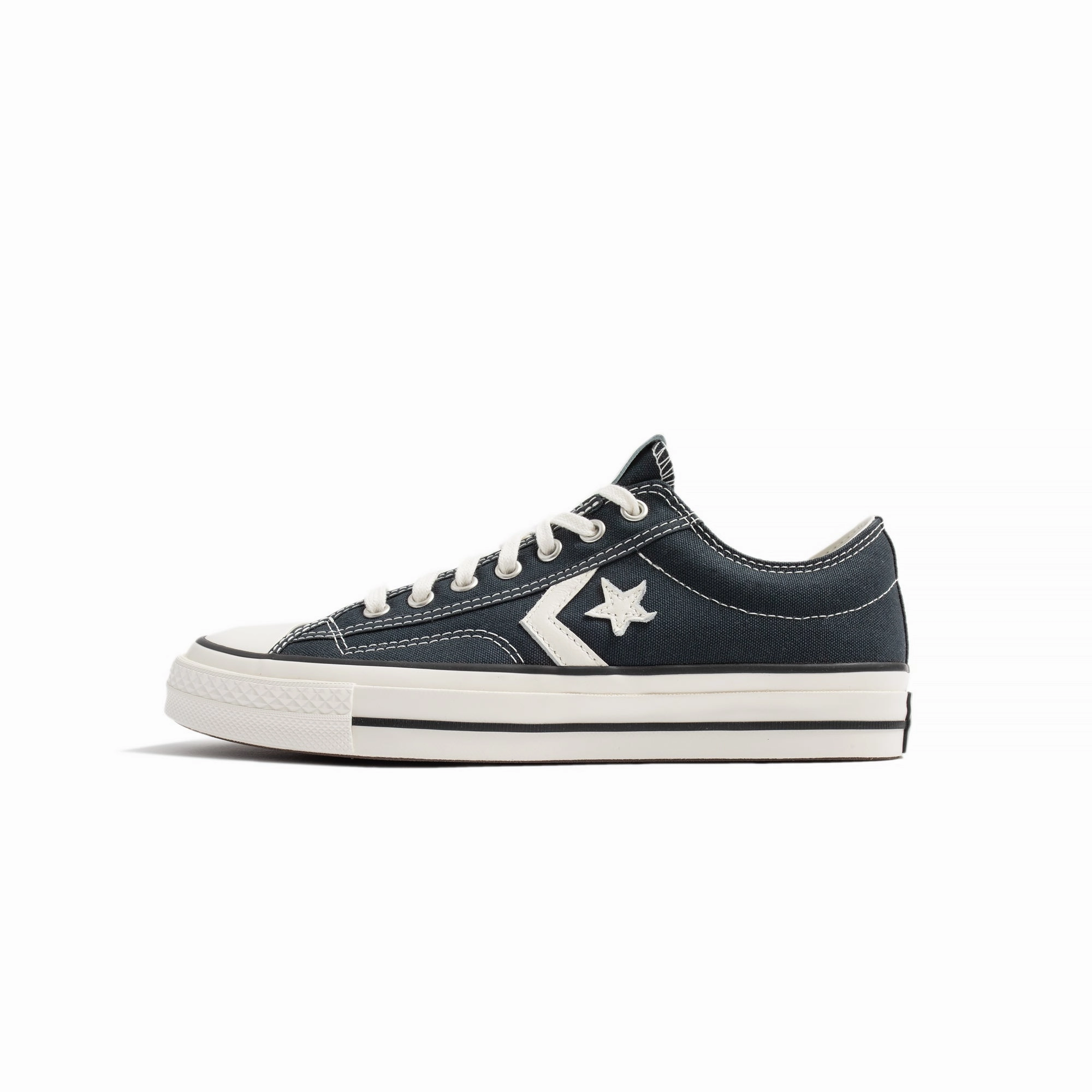 Converse Mens Star Player 76 OX Shoes weekend run shoes