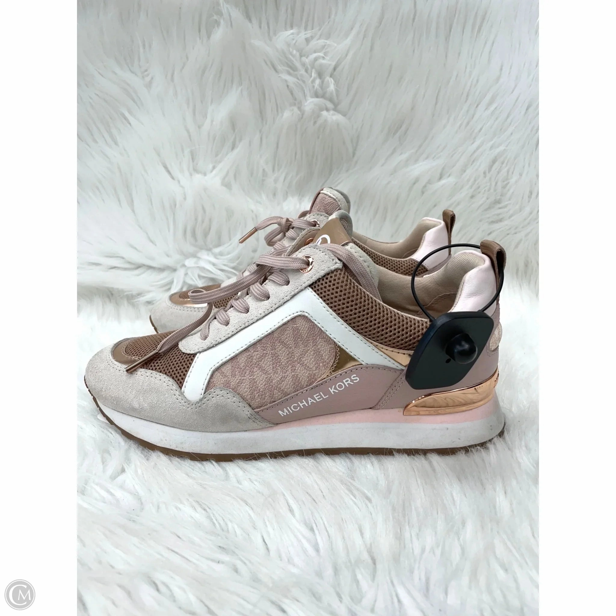 Versatile Silhouette Shoes Sneakers By Michael By Michael Kors In Rose Gold, Size: 7