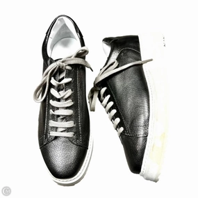 Grip Ready Tread Grip Shoes Sneakers By Homers Artisan In Silver, Size: 7