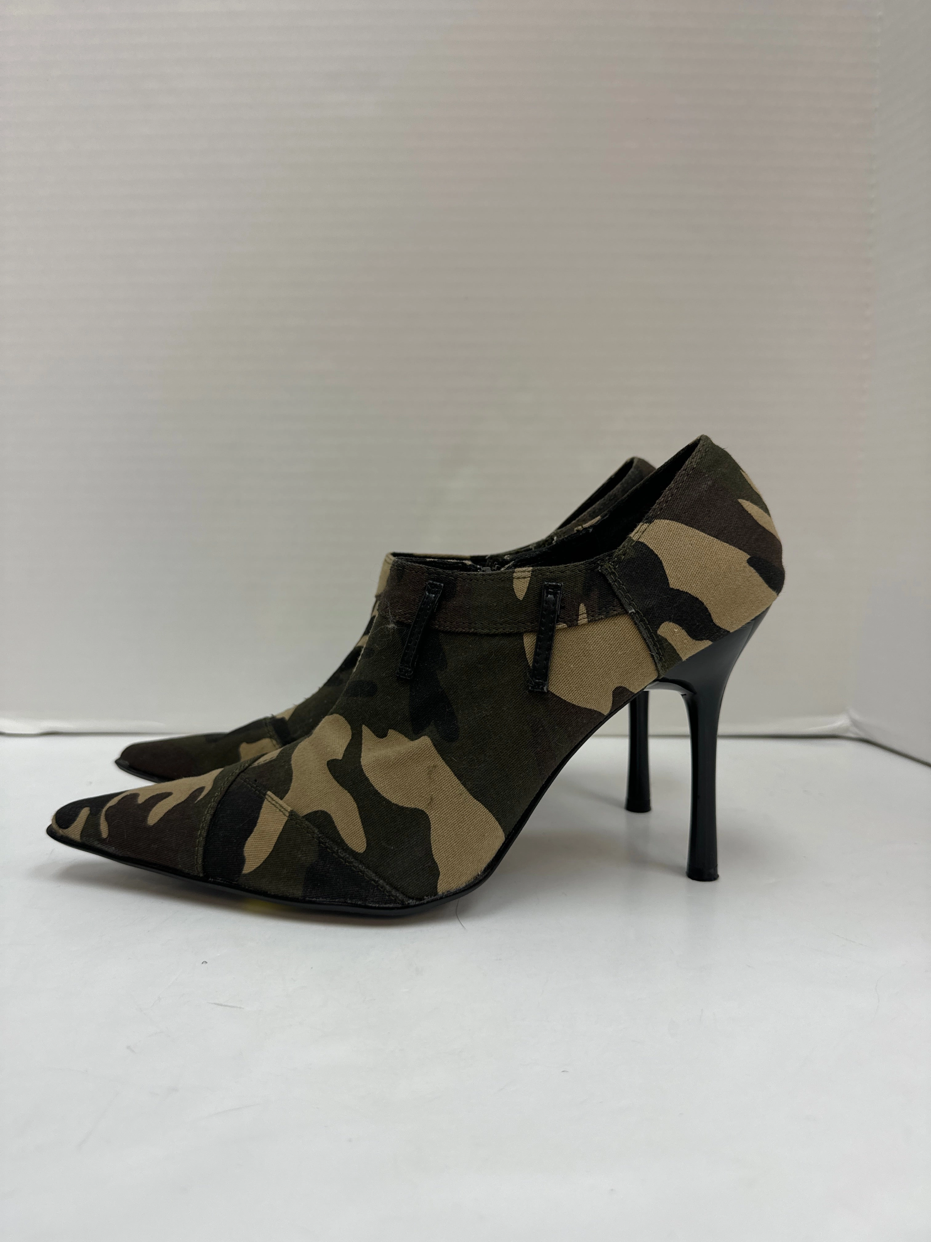 Shoes Heels Stiletto By Clothes Mentor In Camouflage Print, Size: 9 Evening Heels for Bridesmaids Peep Toe Pumps