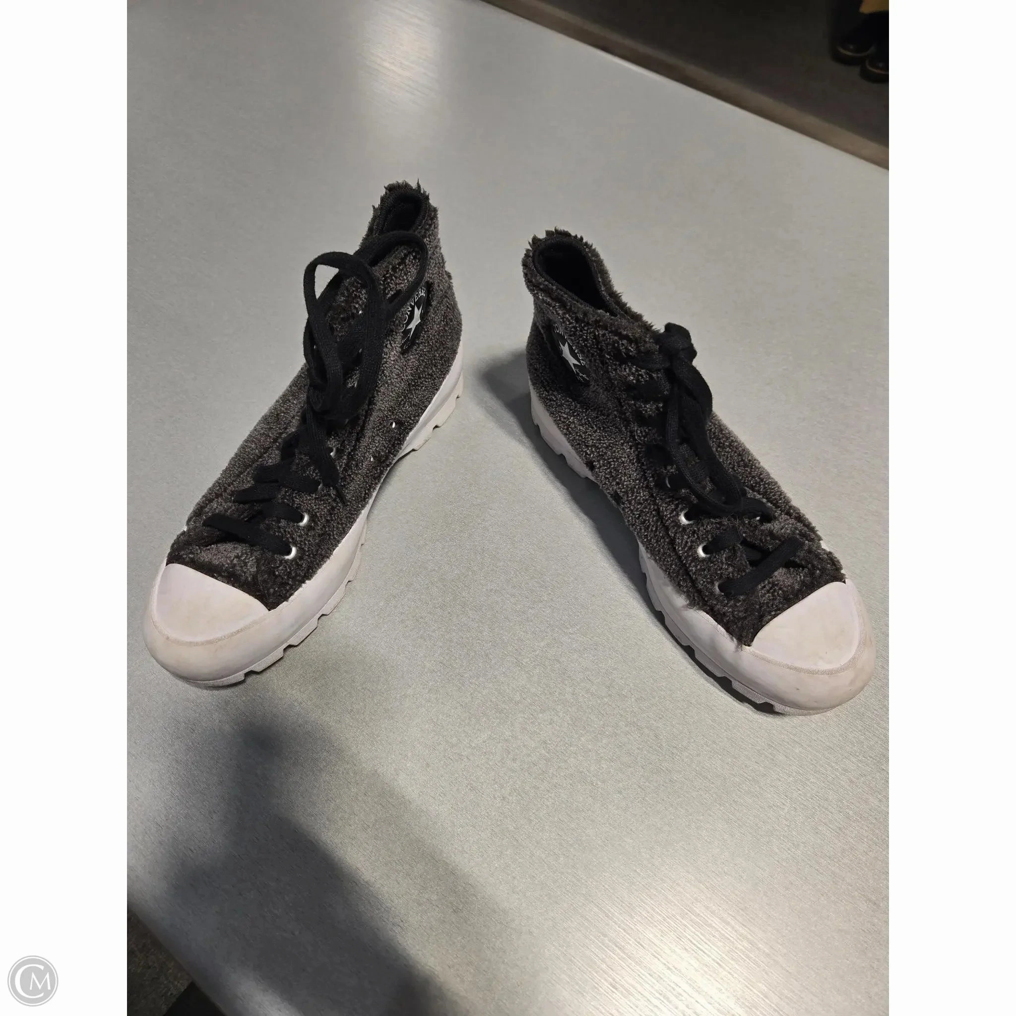 Shoes Sneakers By Converse In Grey, Size: 9 Flexibility Boost