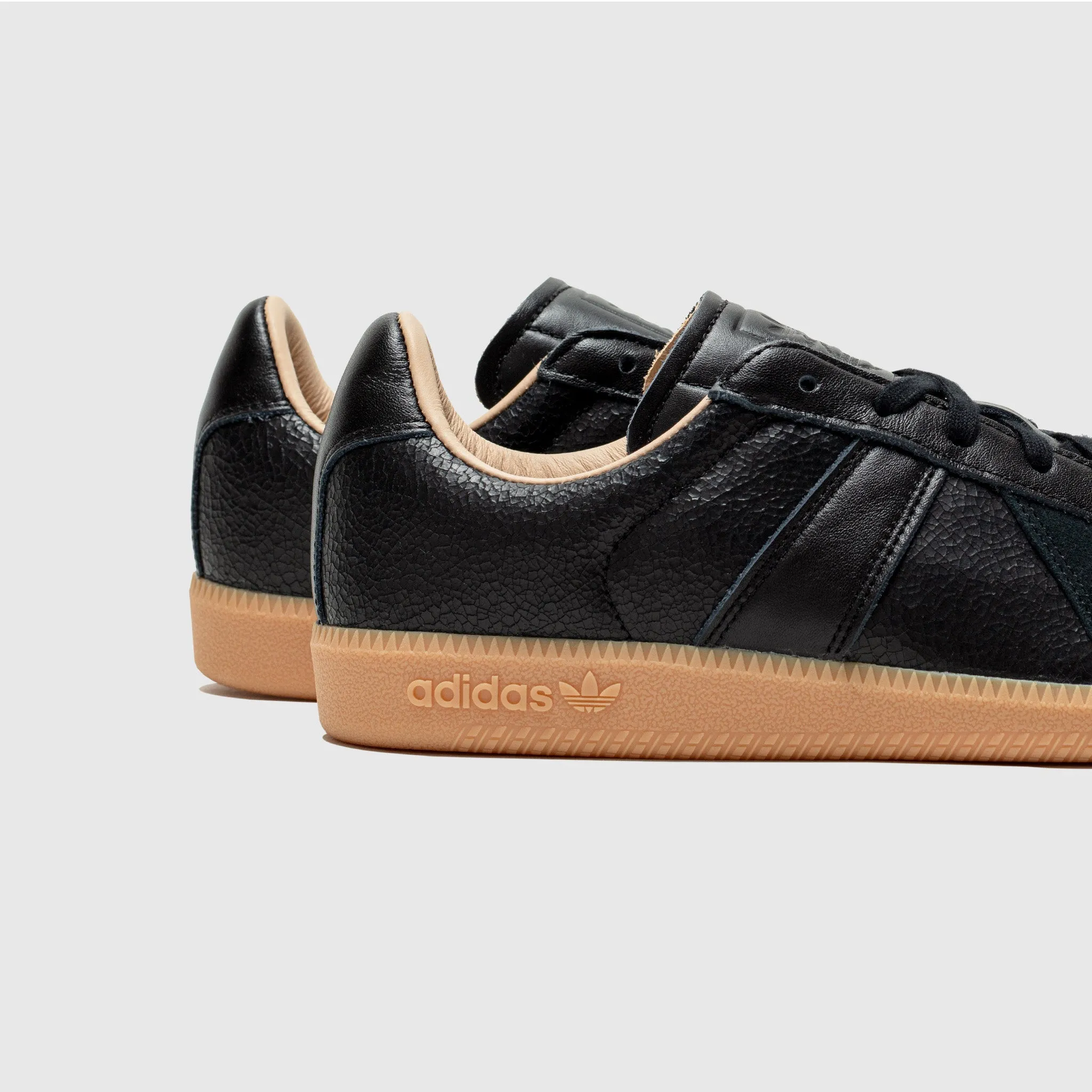 BW ARMY LUX running in color runs shoes High   Performance