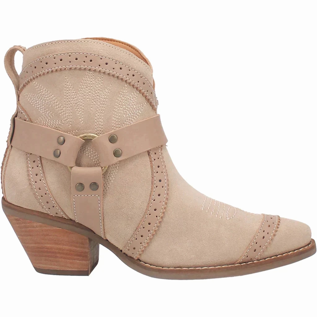 DINGO GUMMY BEAR LEATHER SAND SUEDE BOOTIE STYLE DI747BN189 Stylish Appeal