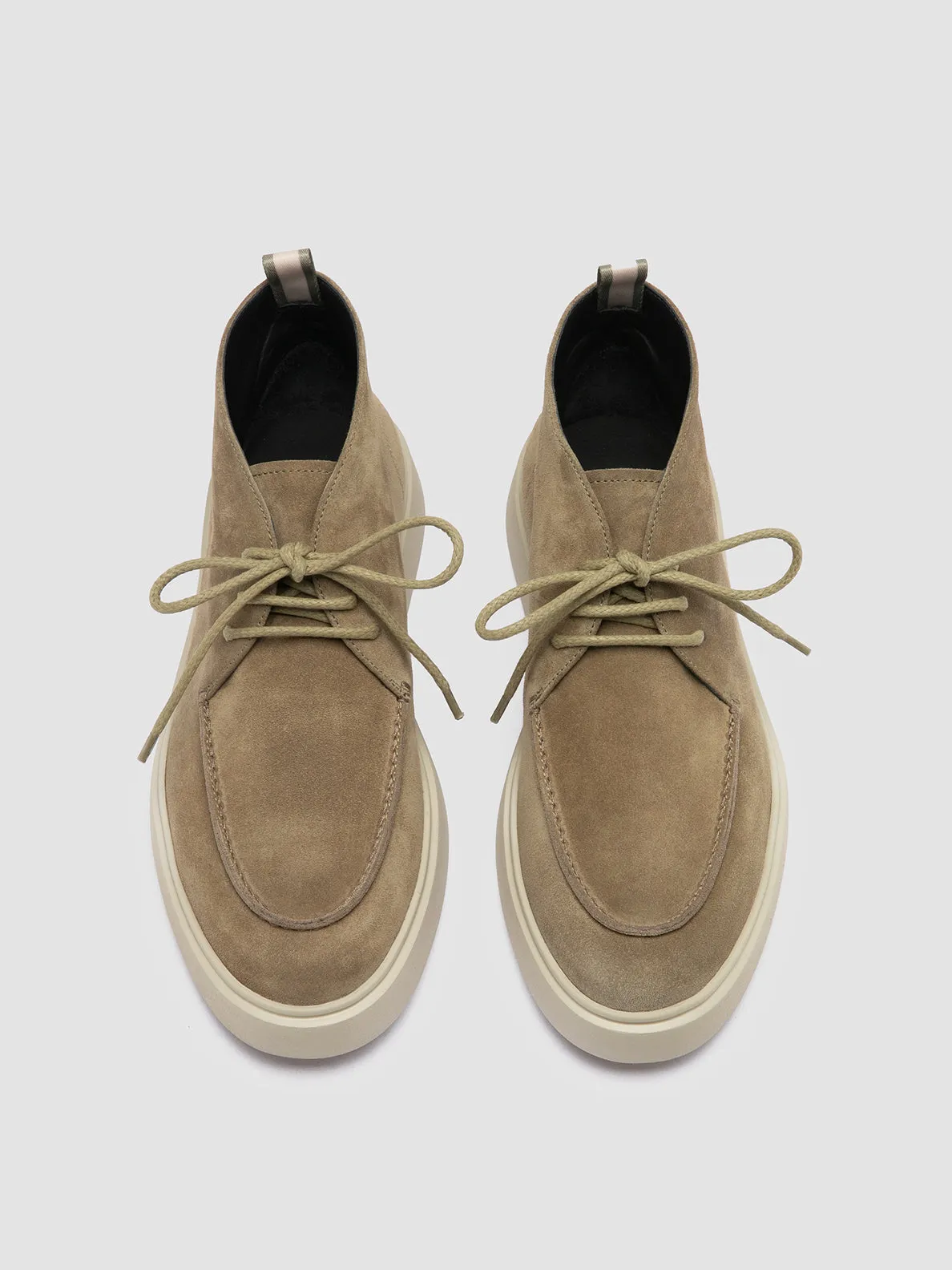 Cold   Resistant FRAME 002 - Taupe Suede Chukka Boots