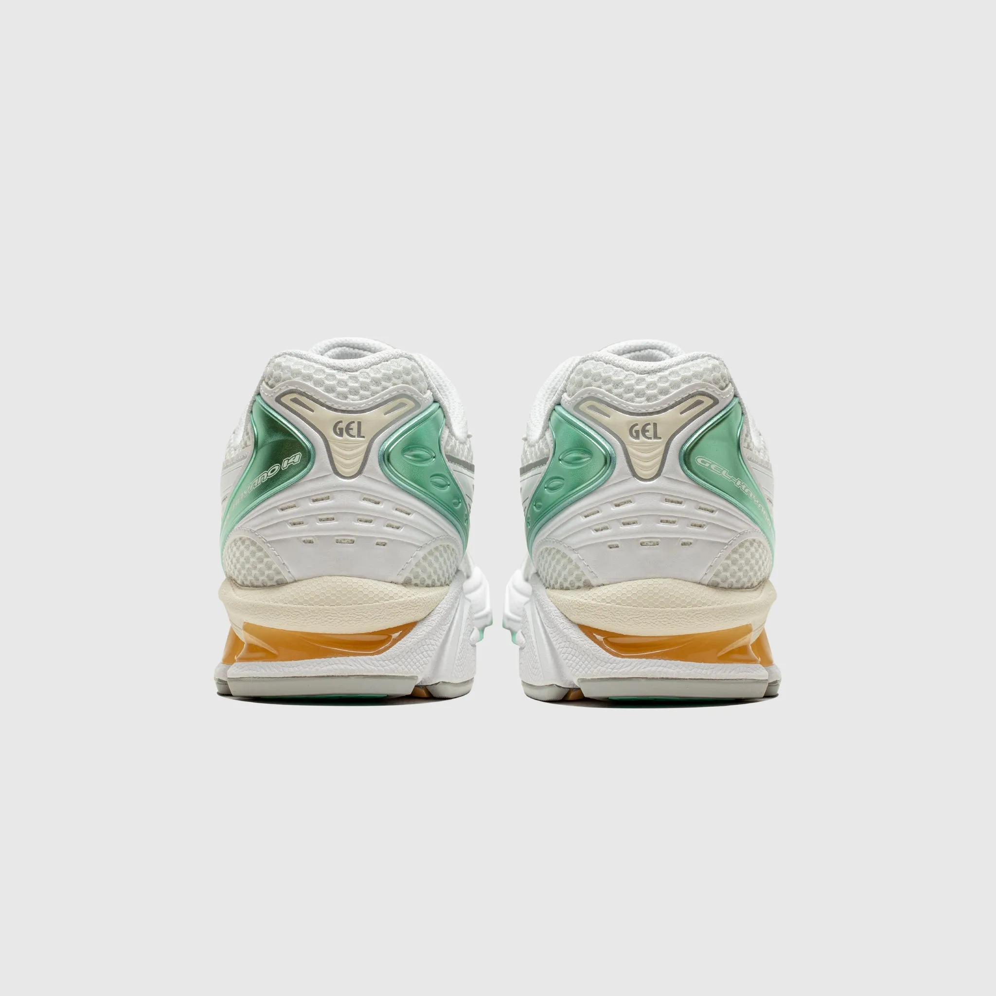 GEL-KAYANO 14 running in a mesa area shoes