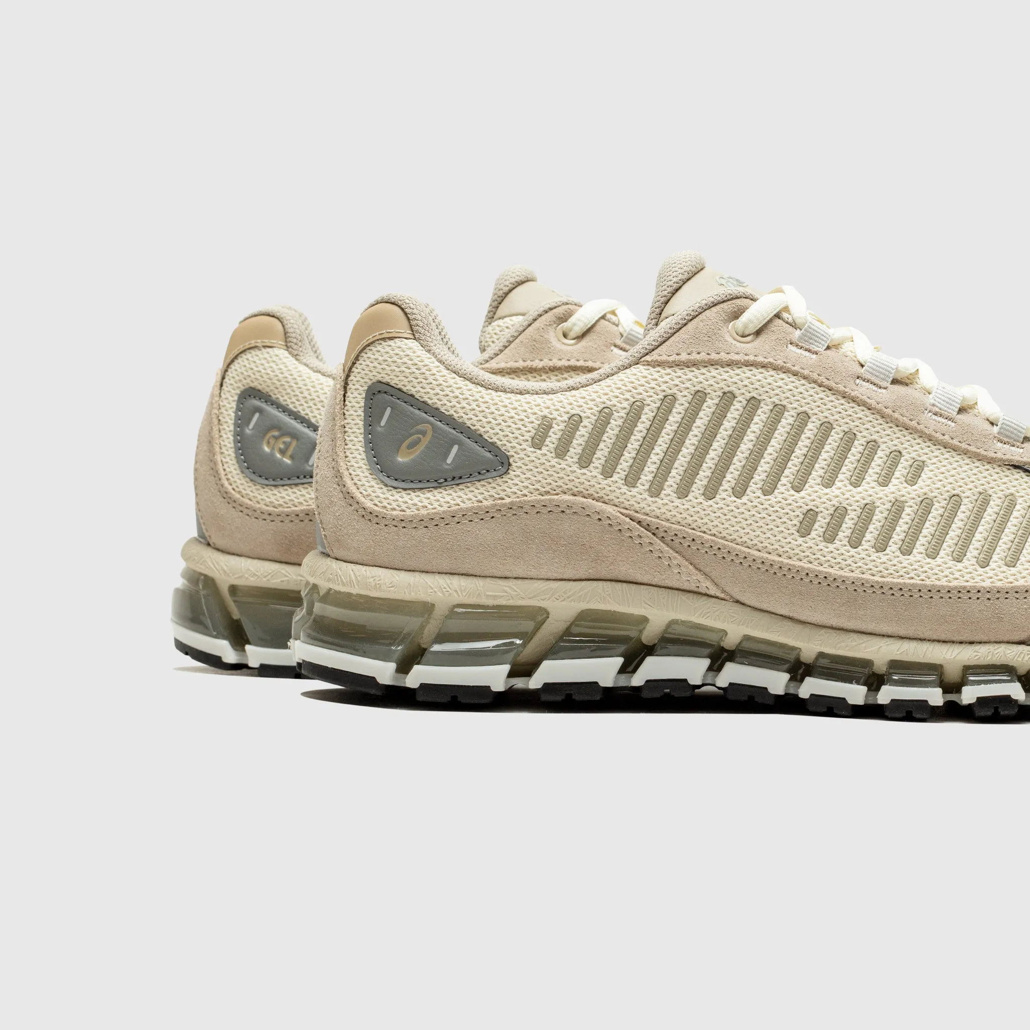 wide - toe - box FlexibleMidsole GEL-QUANTUM 360 I AMP