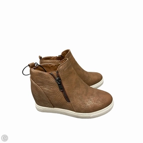 Shoes Sneakers By Clothes Mentor In Brown, Size: 7 Quick Lace Toggle Torsional Stability Plate
