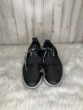 OrthopedicDesign Green Shoes Sneakers Steve Madden, Size 8