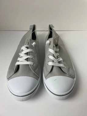 Ultra Lightweight Frame Grey Shoes Sneakers Maurices, Size 11