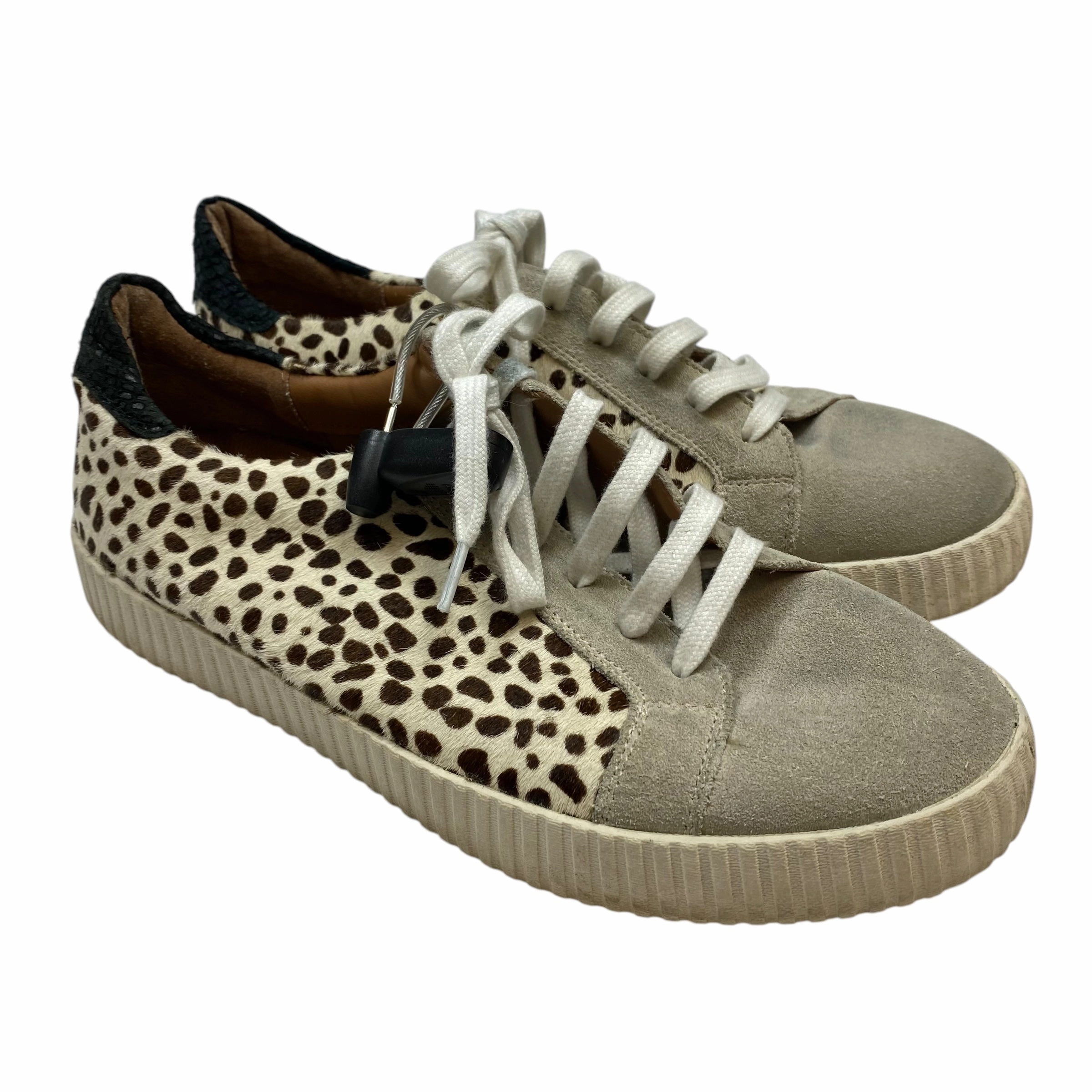 Shoes Sneakers By Find In Grey, Size: 8 Effortless Wear