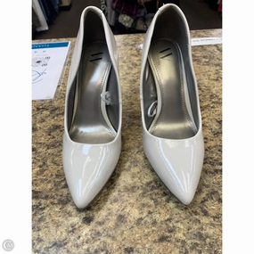 High Density Retro Stilettos Shoes Heels Stiletto By Worthington In White, Size: 8.5