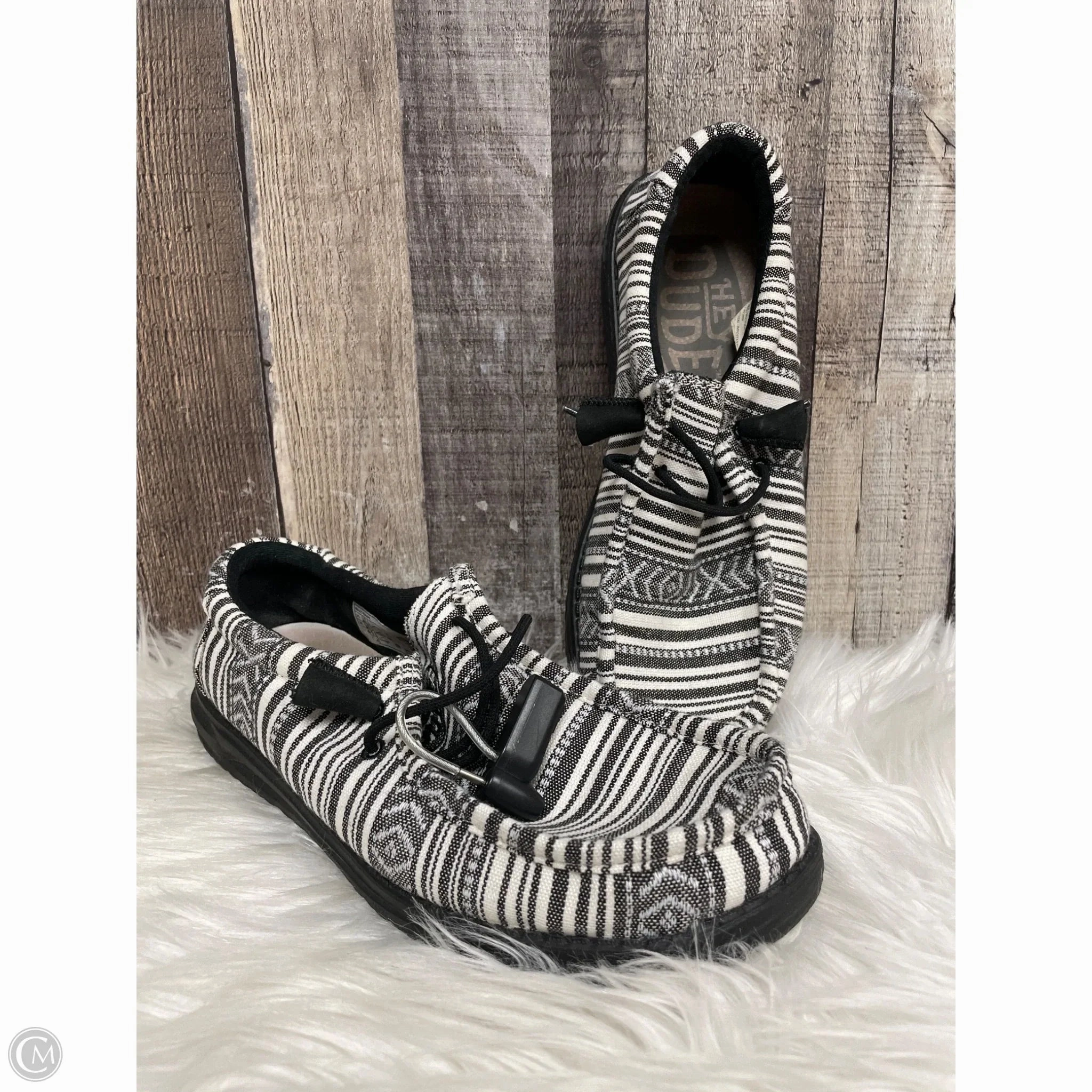 Shoes Sneakers By Hey Dude In Black & White, Size: 10 Light Padding