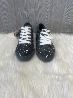 retro look Tensile Reinforcement Shoes Sneakers By Rocket Dogs  Size: 8